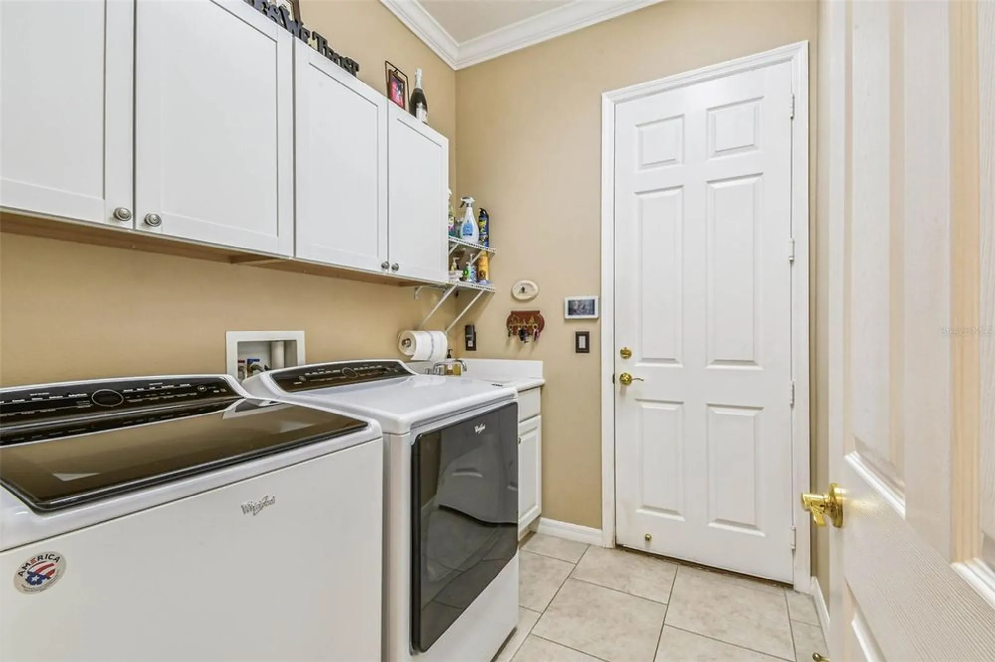 Property Slideshow image 24 of 53 | 16301 garnet glen pl, Wimauma, FL, 33598