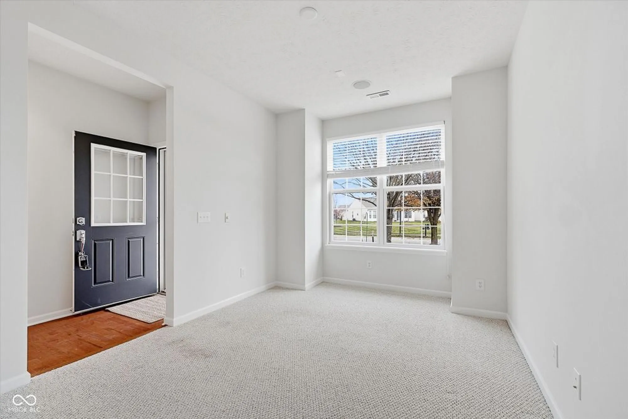 Property Slideshow image 4 of 42 | 12766 winery way, Fishers, IN, 46037