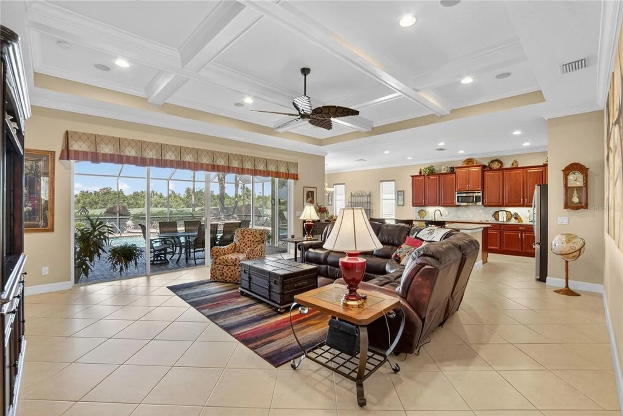 Property Slideshow image 11 of 88 | 1616 emerald dunes dr, Sun City Center, FL, 33573