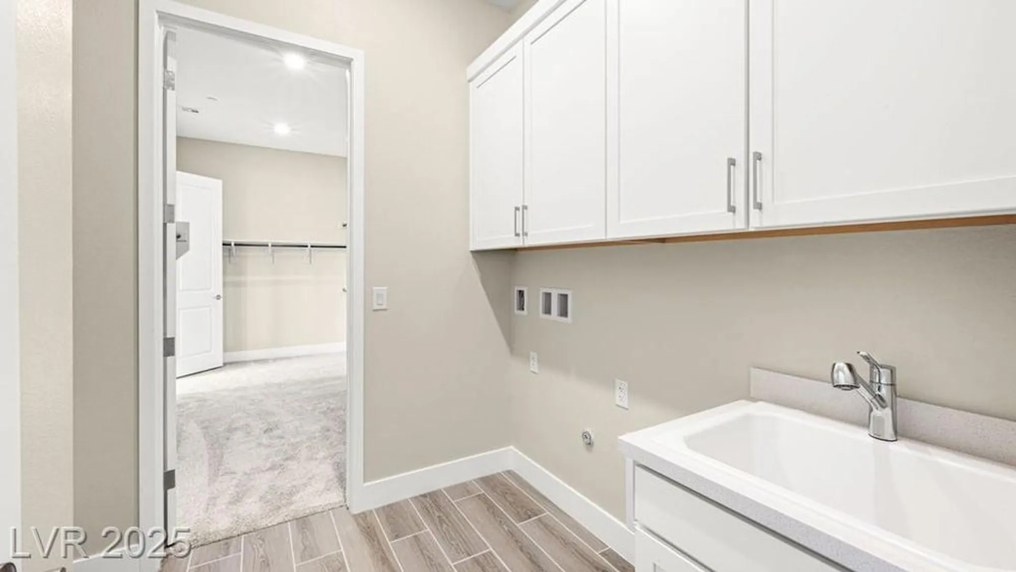 Property Slideshow image 30 of 50 | 243 paraggi bay dr, Henderson, NV, 89011