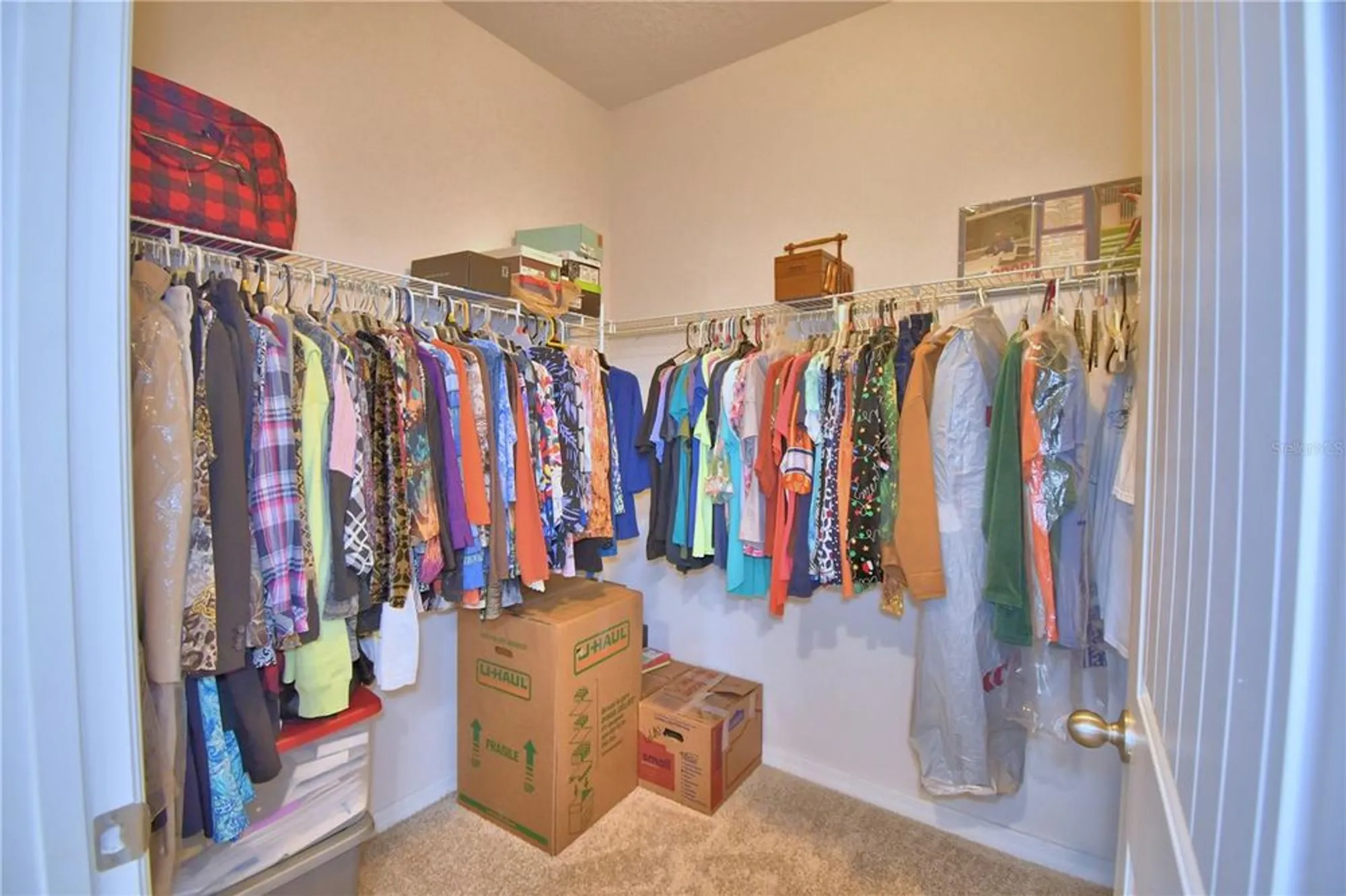 Property Slideshow image 23 of 55 | 2577 canyon crest dr, Lakeland, FL, 33811