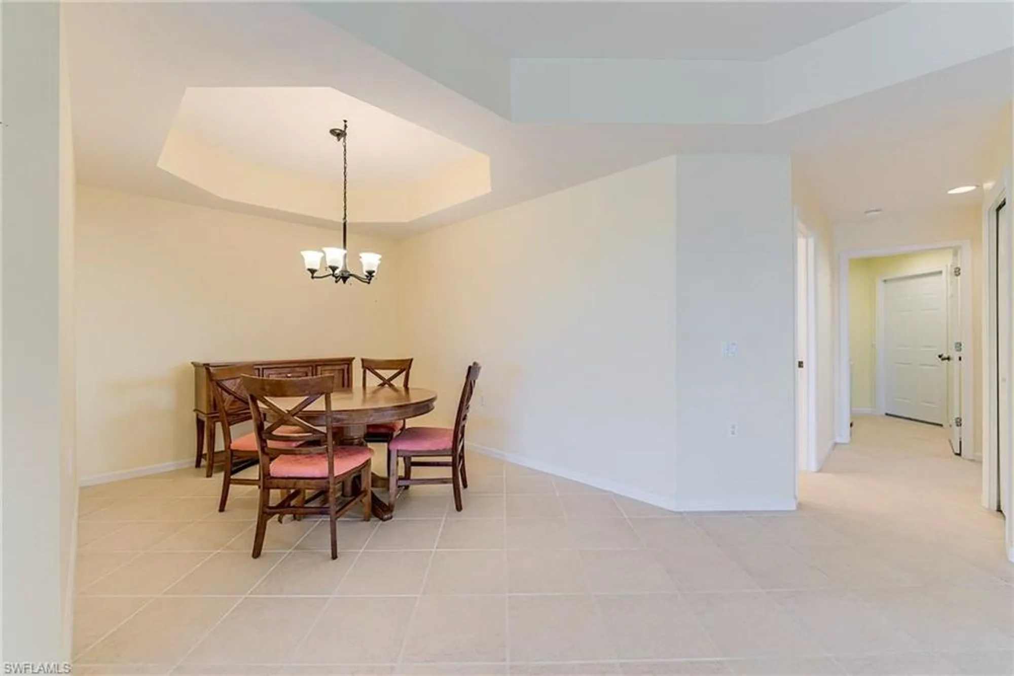 Property Slideshow image 17 of 44 | 3090 meandering way 101, Fort Myers, FL, 33905