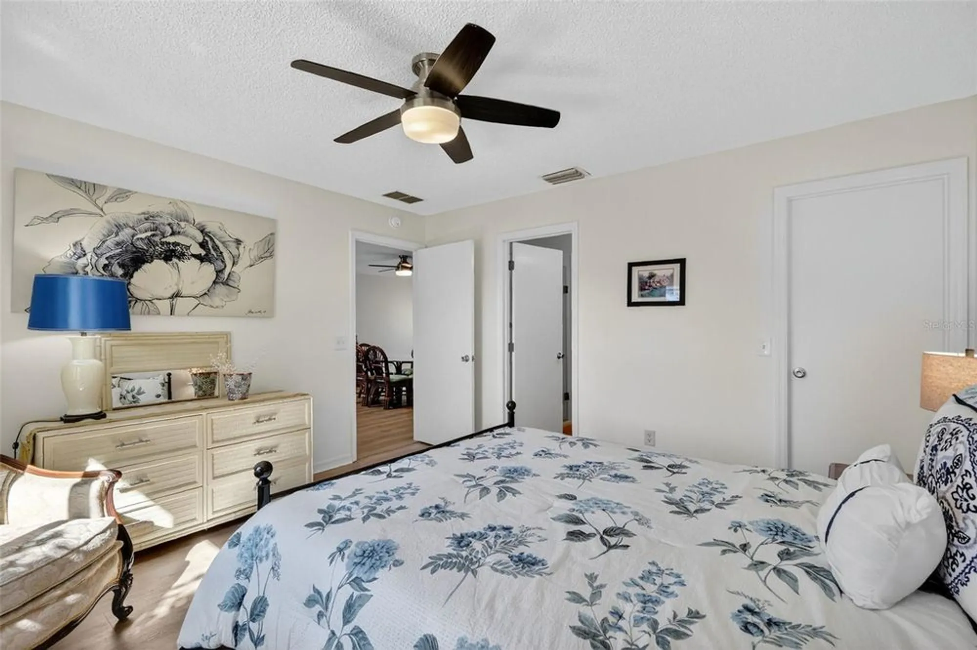 Property Slideshow image 18 of 39 | 17076 se 96th chapelwood cir, The Villages, FL, 32162