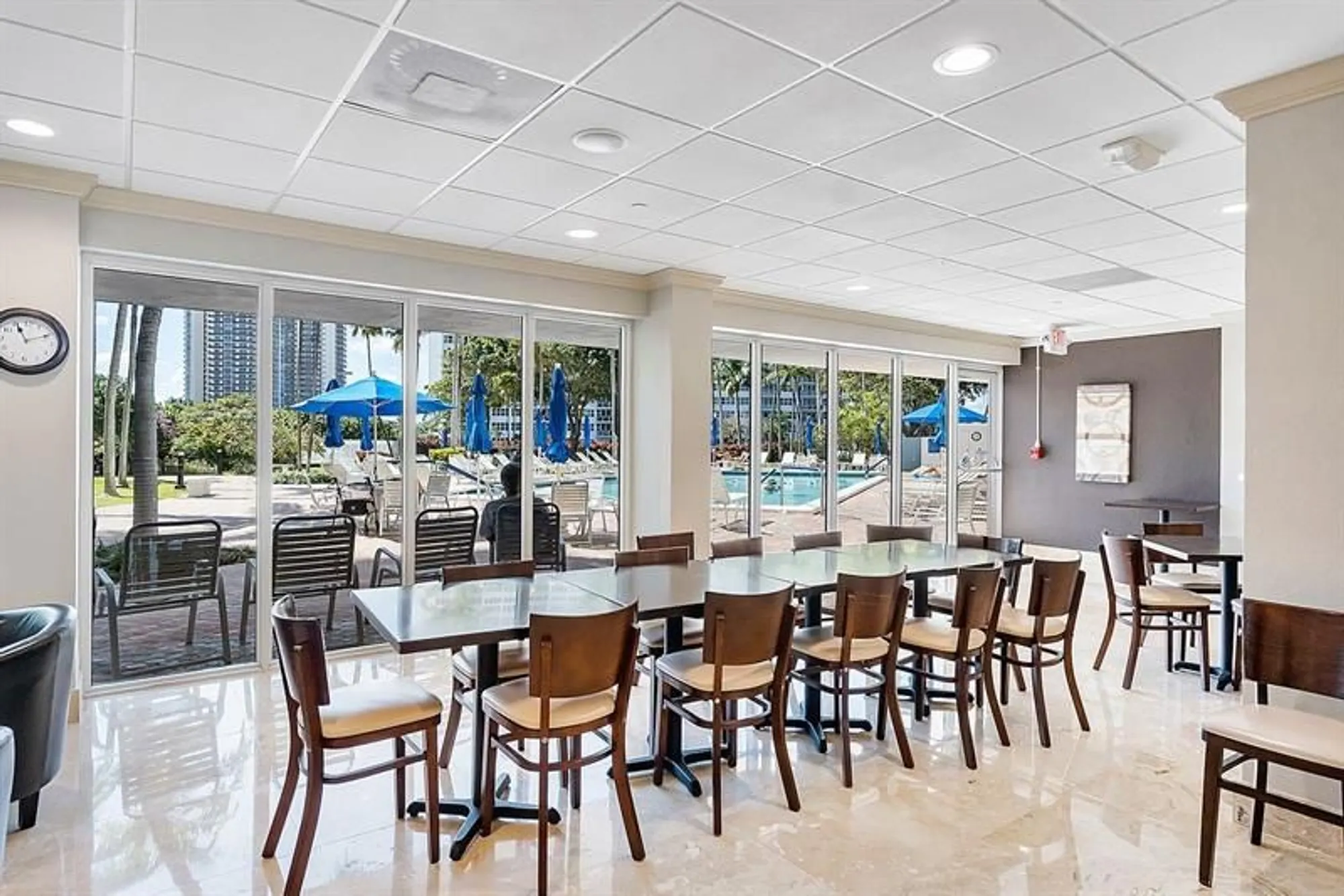 Property Slideshow image 30 of 53 | 3300 ne 36th st 303, Fort Lauderdale, FL, 33308