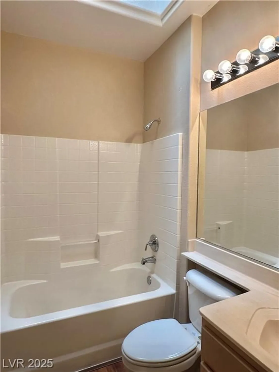 Property Slideshow image 28 of 40 | 2138 grand traverse st, Henderson, NV, 89052