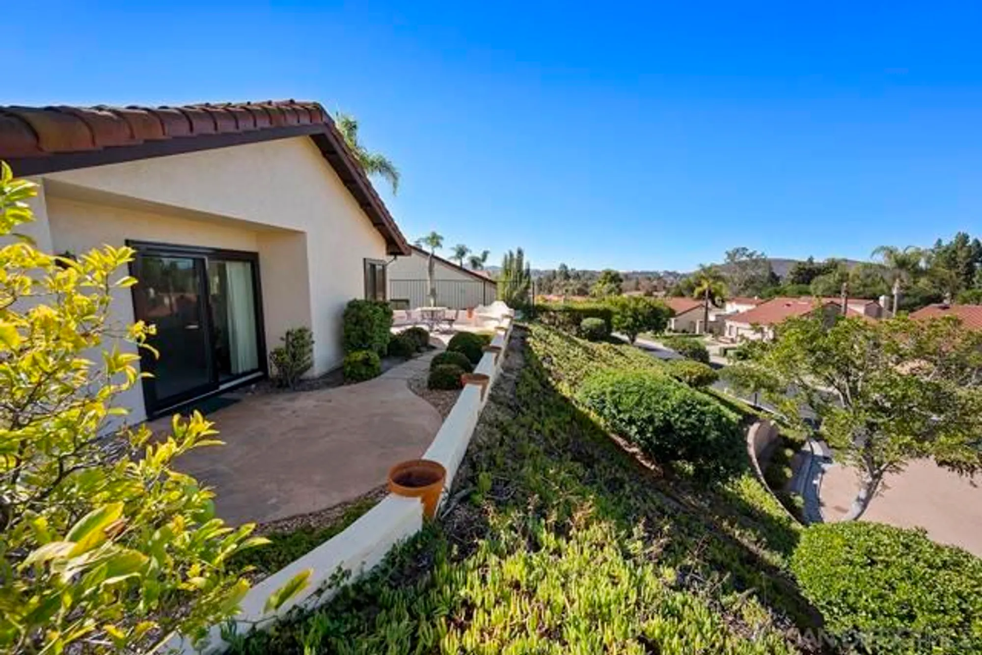 Property Slideshow image 29 of 75 | 17632 caminito hercuba, San Diego, CA, 92128