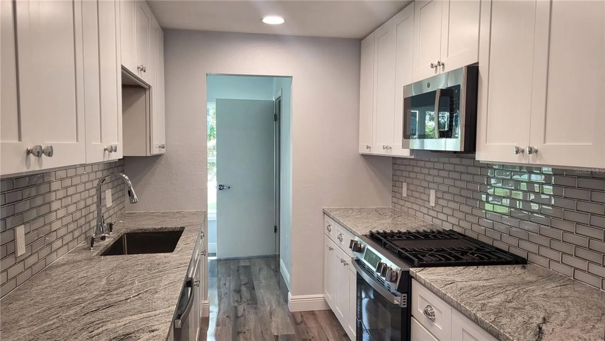 Property Slideshow image 11 of 18 | 5725 80th st n unit 314, St Petersburg, FL, 33709