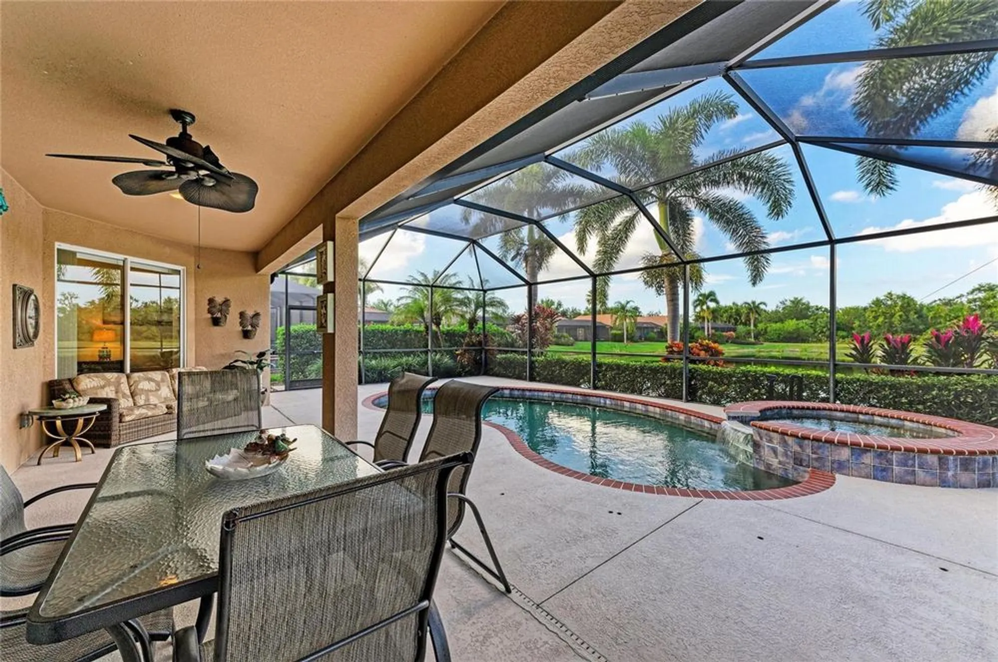 Property Slideshow image 11 of 99 | 9015 hammock edge pl, Bradenton, FL, 34212