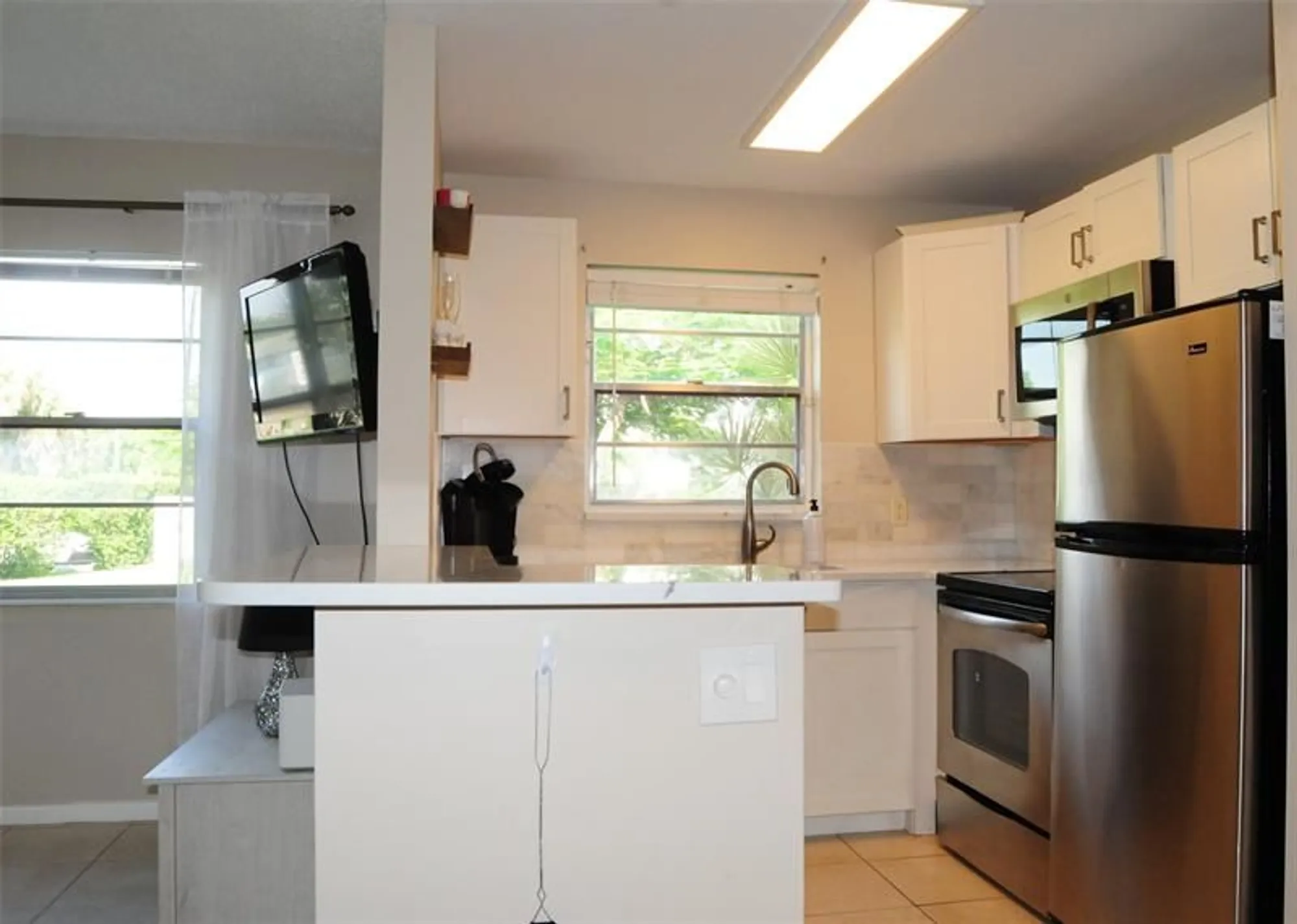 Property Slideshow image 4 of 26 | 1 newport a # 1, Deerfield Beach, FL, 33442