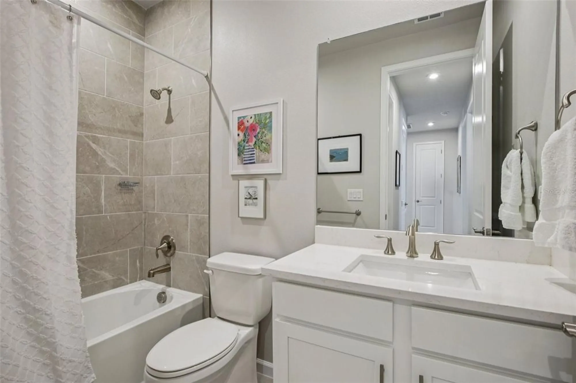 Property Slideshow image 19 of 22 | 11222 livewell ct, Venice, FL, 34293