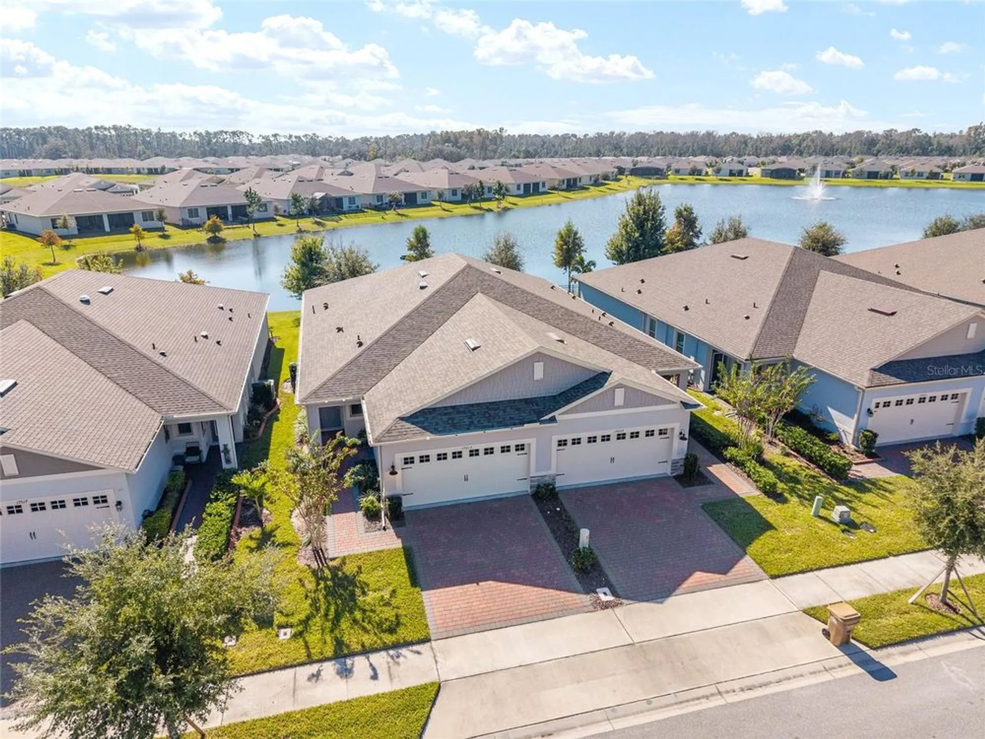 Property Slideshow image 65 of 77 | 17613 summersweet way, Clermont, FL, 34714