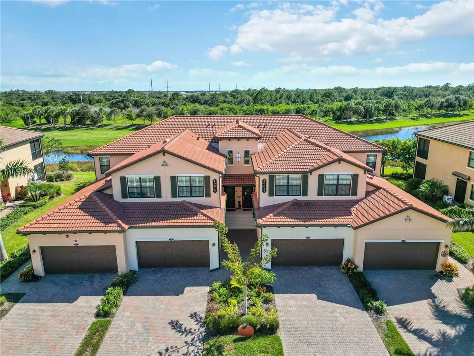 Property Slideshow image 39 of 92 | 10817 tarflower dr unit 201, Venice, FL, 34293