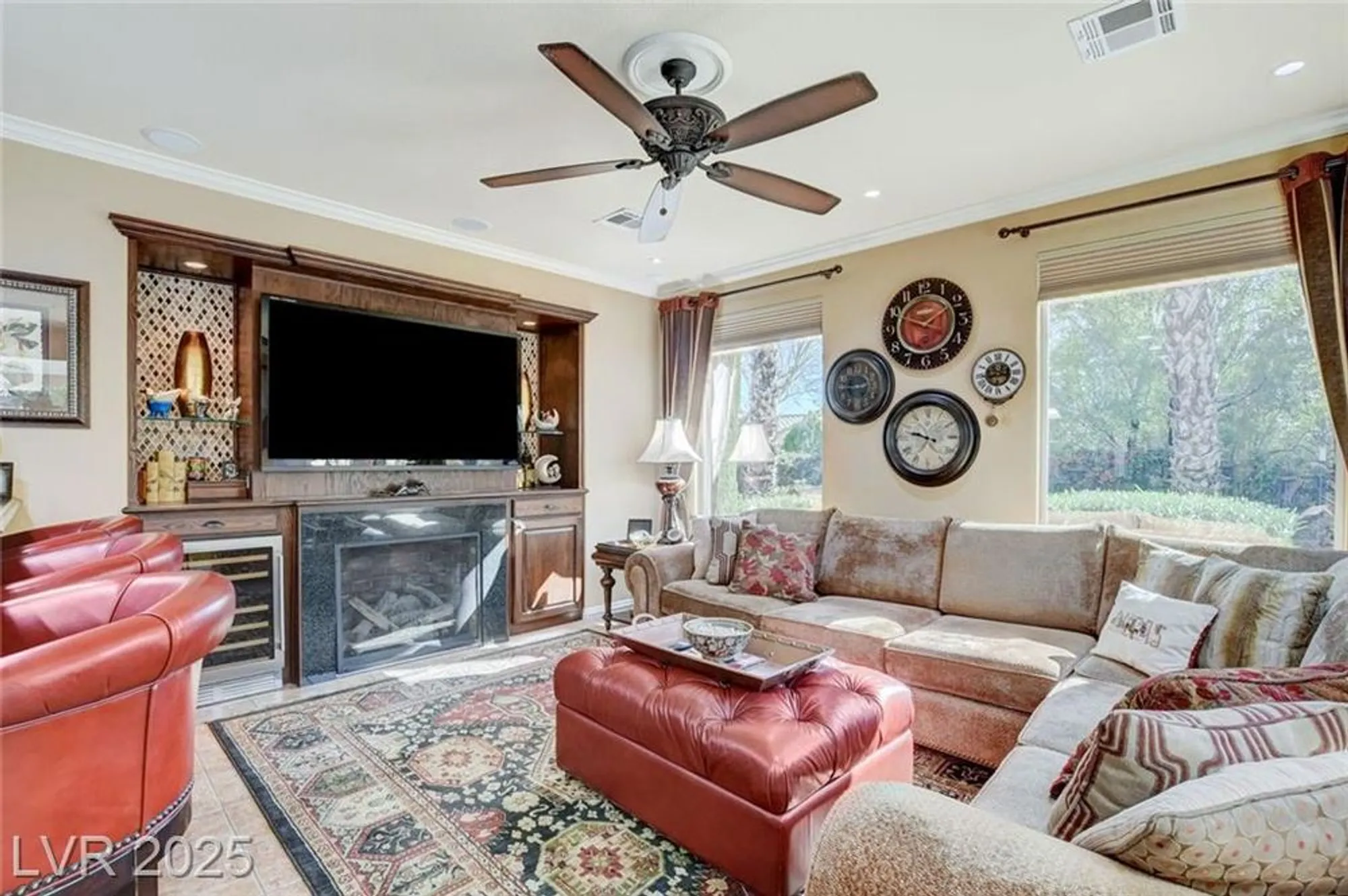 Property Slideshow image 22 of 55 | 10297 donde ave, Las Vegas, NV, 89135