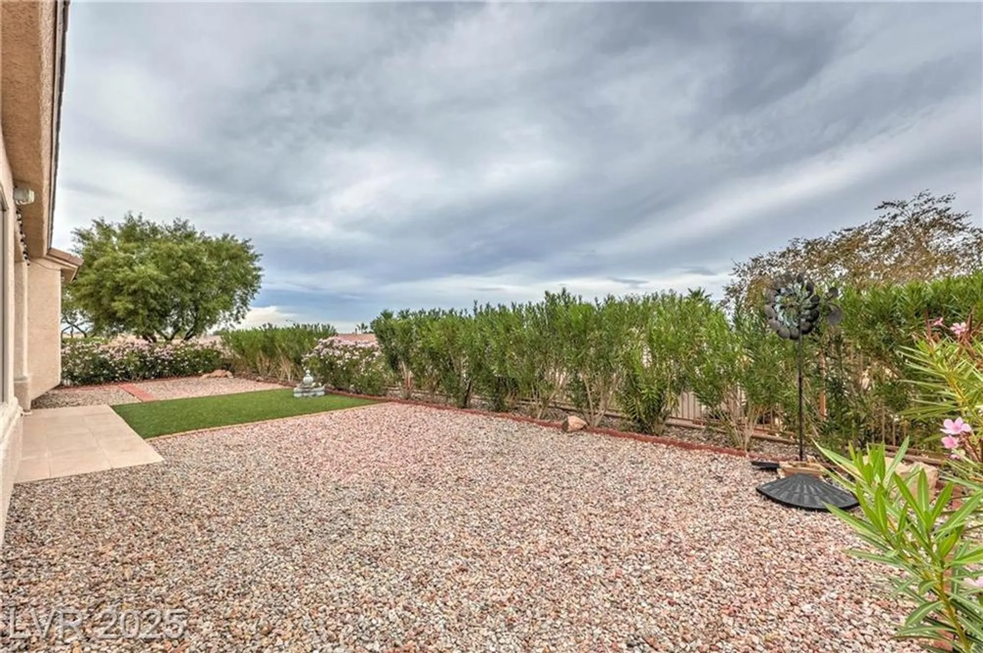 Property Slideshow image 29 of 36 | 562 mountain links dr, Henderson, NV, 89012