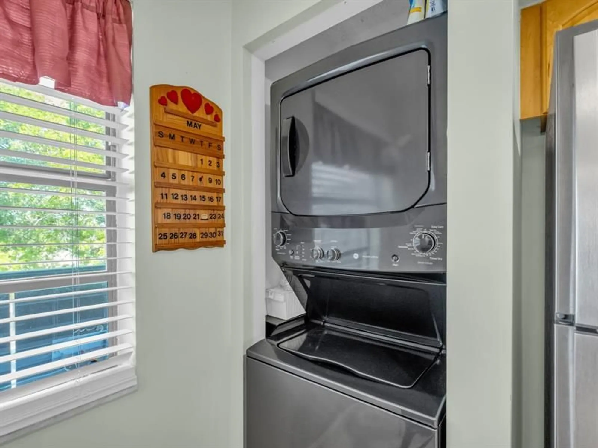 Property Slideshow image 16 of 51 | 1101 colony point cir 422, Pembroke Pines, FL, 33026