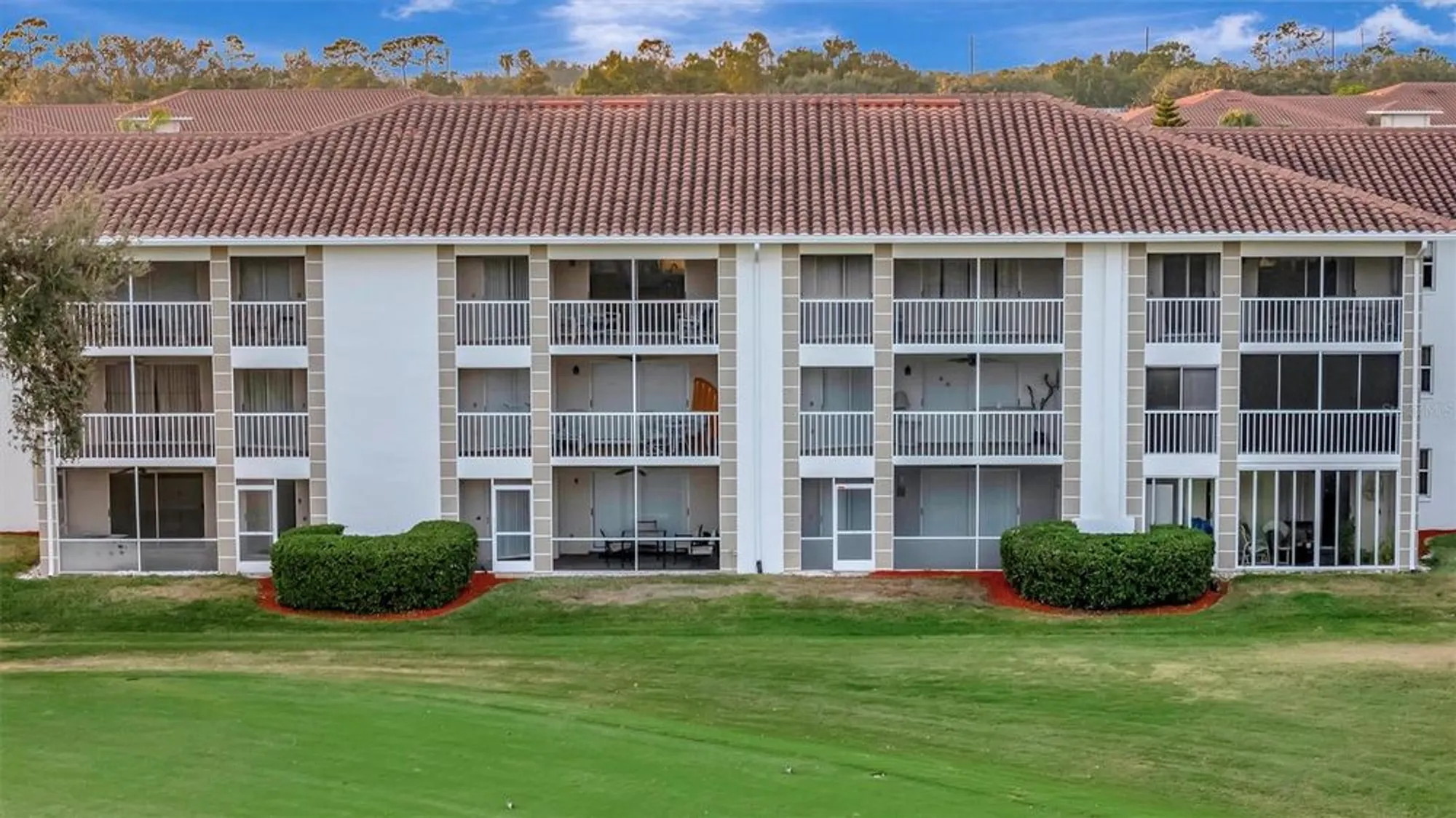 Property Slideshow image 6 of 62 | 6507 stone river rd 105, Bradenton, FL, 34203