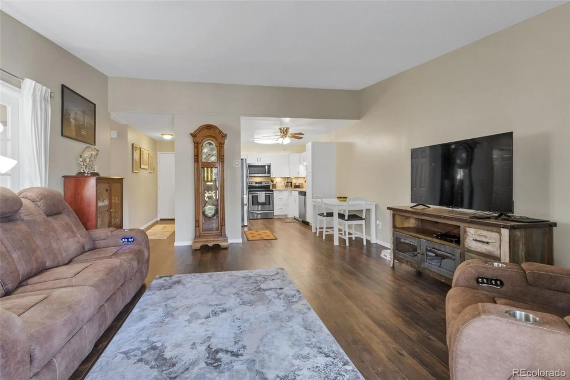 Property Slideshow image 7 of 39 | 13635 e bates ave apt 404, Aurora, CO, 80014