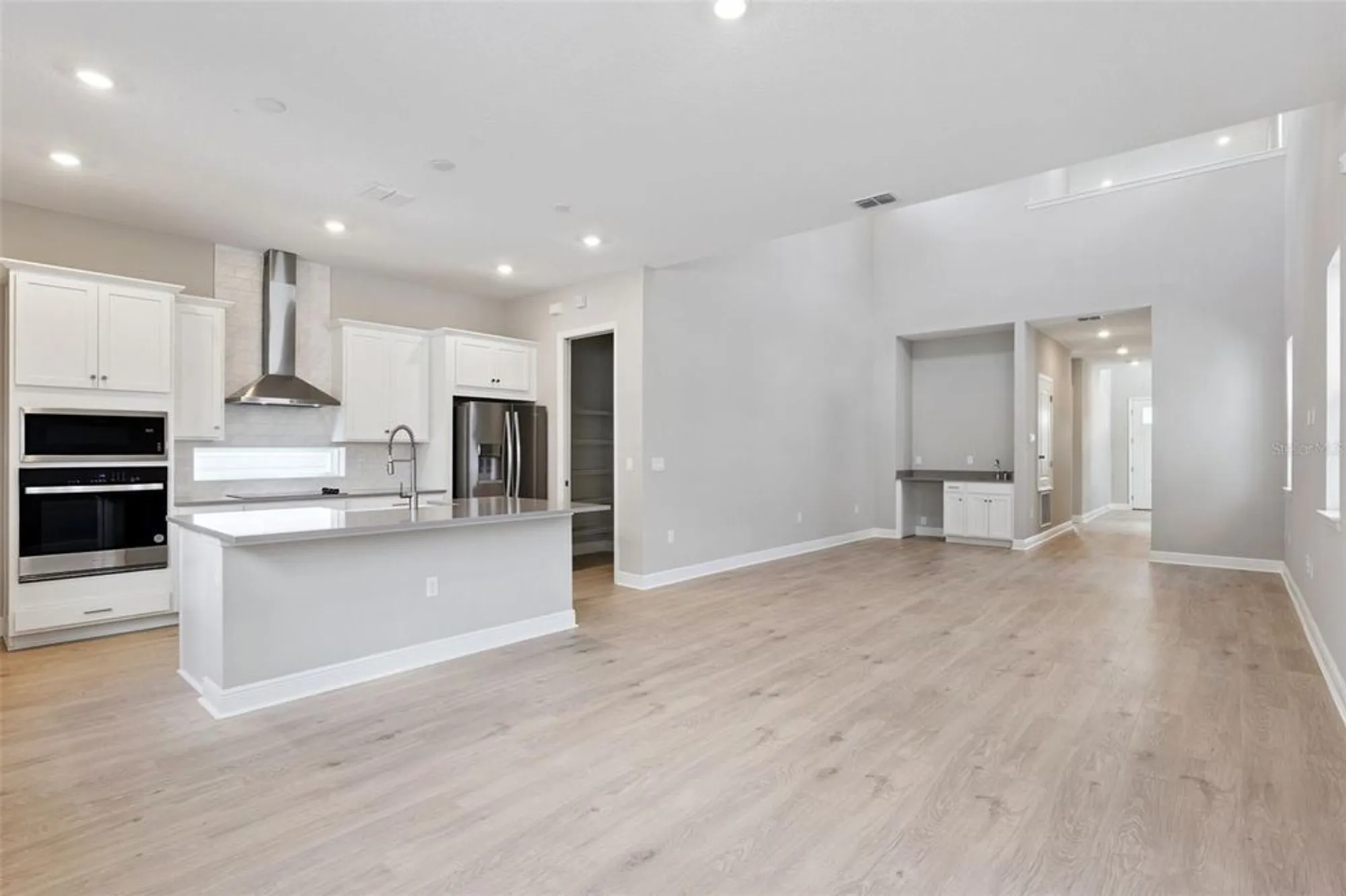 Property Slideshow image 8 of 29 | 6553 rover way, Saint Cloud, FL, 34771