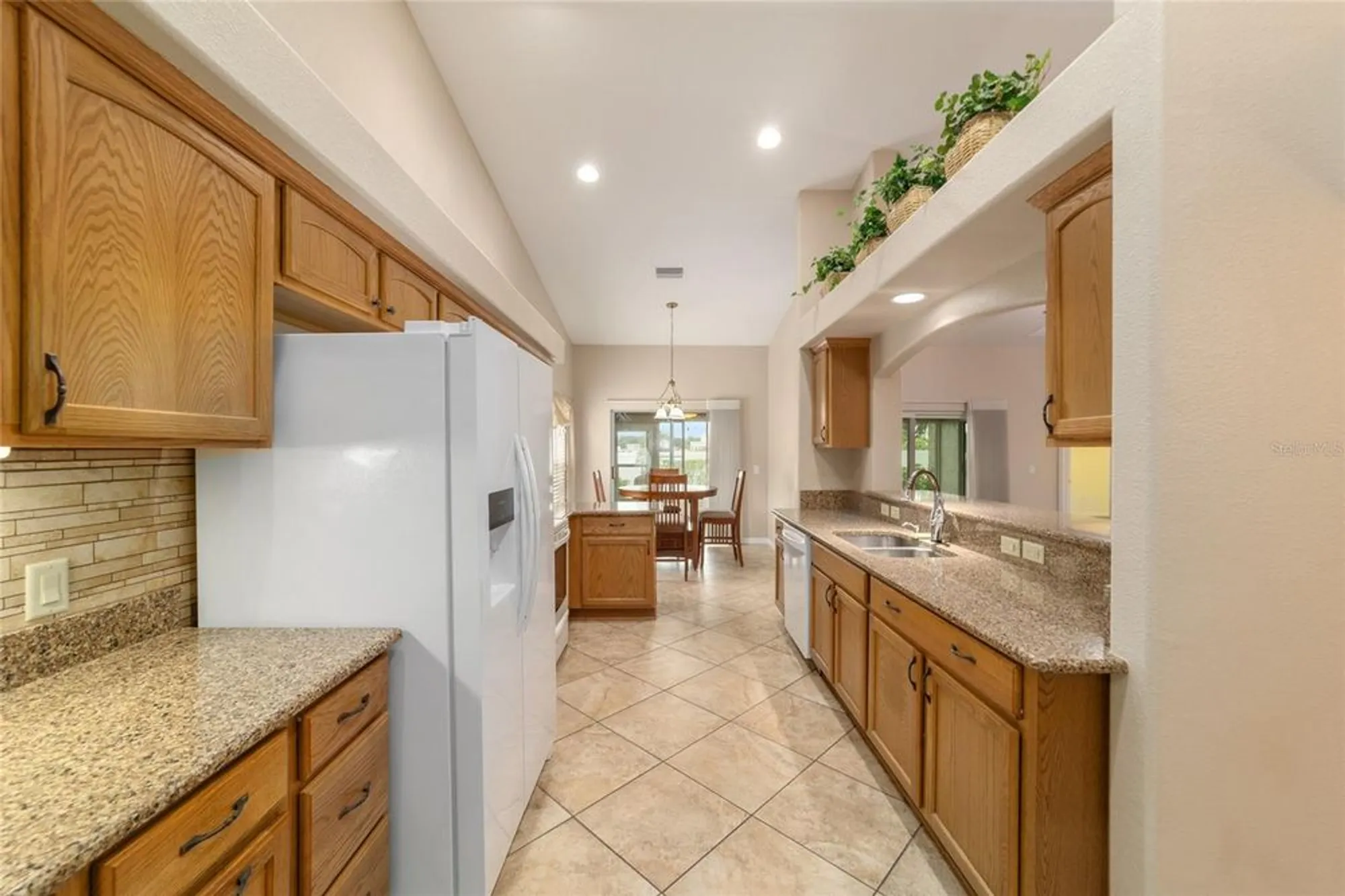 Property Slideshow image 11 of 54 | 16369 sw 14th avenue rd, Ocala, FL, 34473
