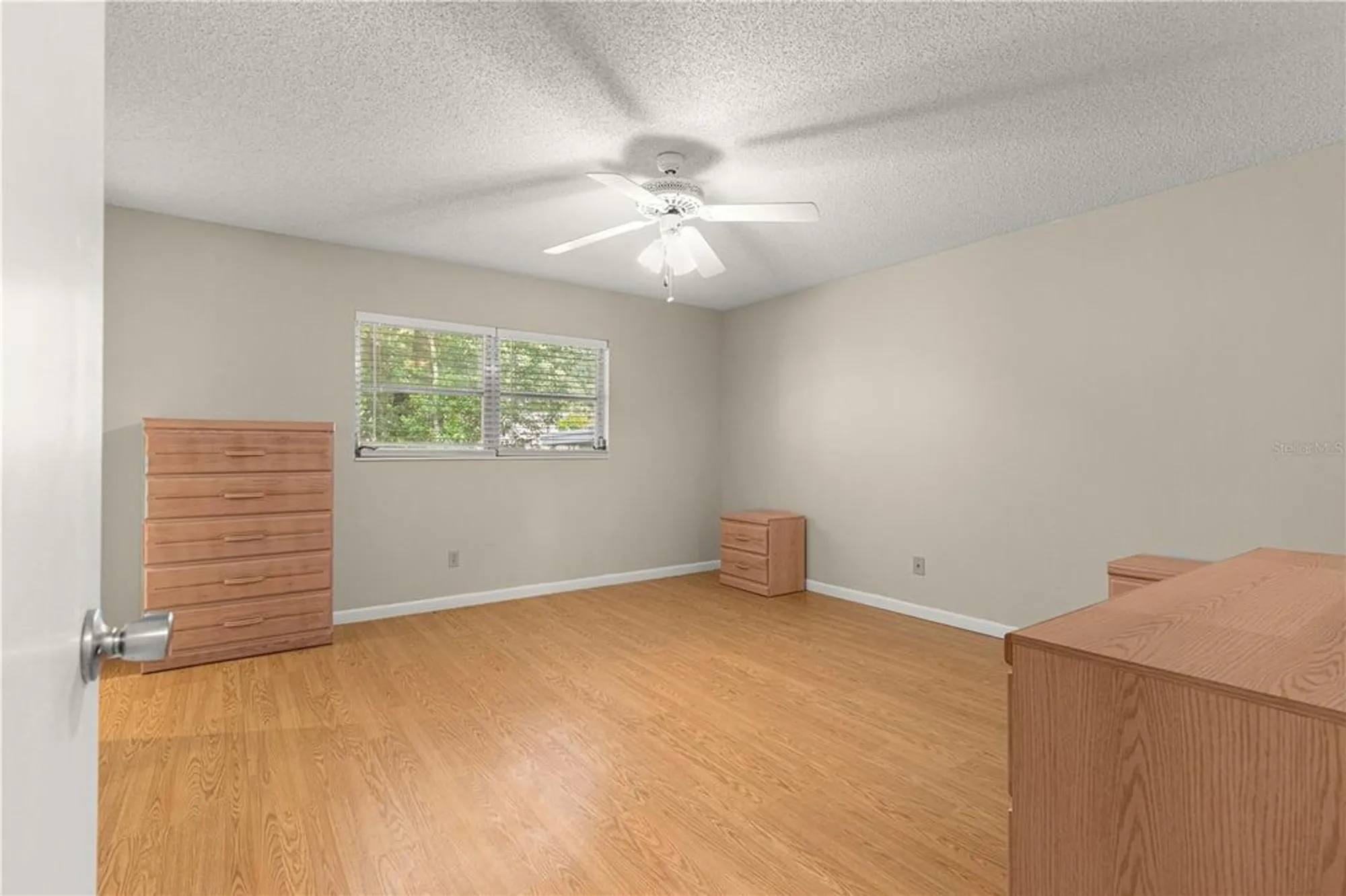 Property Slideshow image 15 of 30 | 8707 sw 88th court rd b, Ocala, FL, 34481