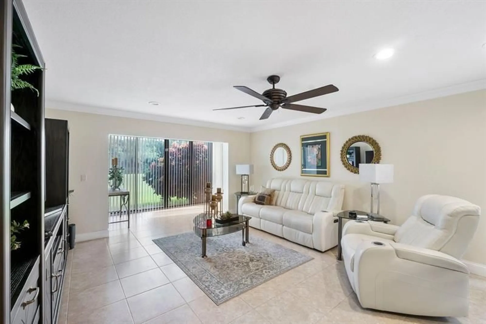 Property Slideshow image 11 of 38 | 21452 juego cir apt 31a, Boca Raton, FL, 33433