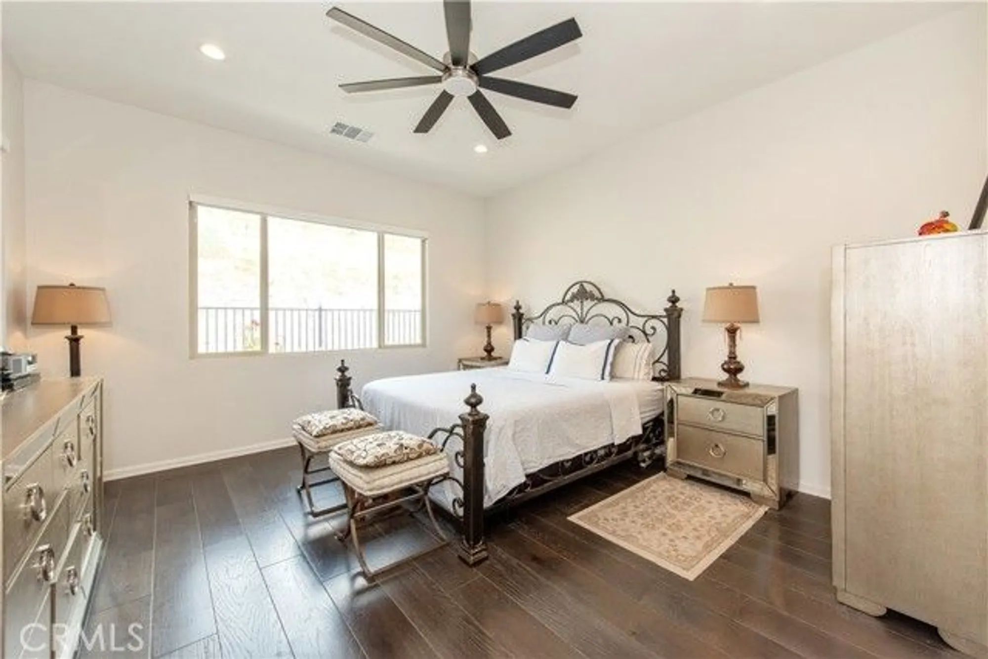Property Slideshow image 12 of 20 | 11828 wandering way, Corona, CA, 92883