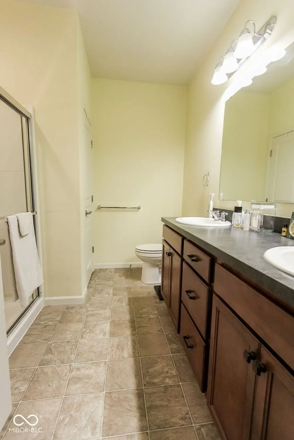 Property Slideshow image 30 of 54 | 12790 arista ln, Fishers, IN, 46037