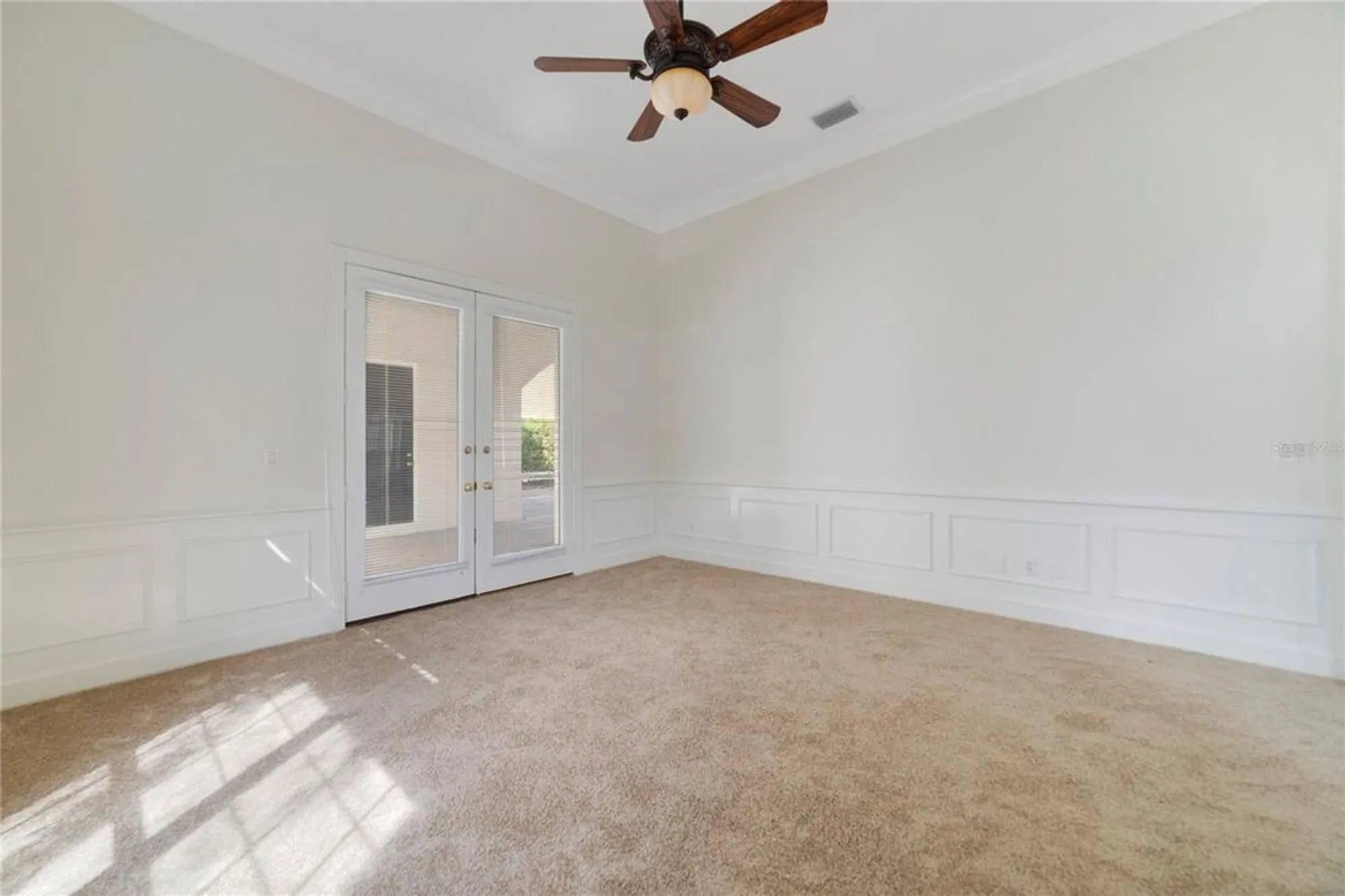 Property Slideshow image 22 of 54 | 1741 edgewater dr, Mount Dora, FL, 32757