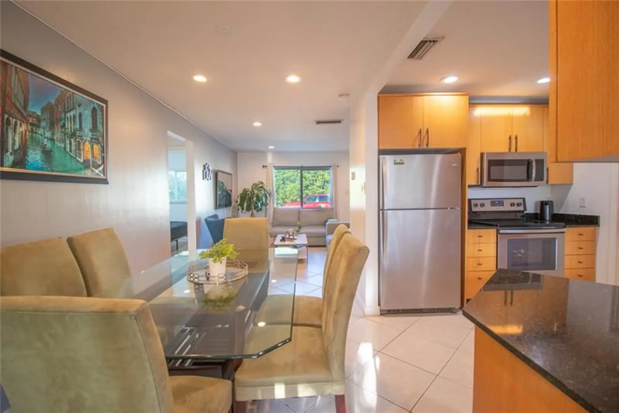 Property Slideshow image 17 of 46 | 730 nw 75th ave, Margate, FL, 33063