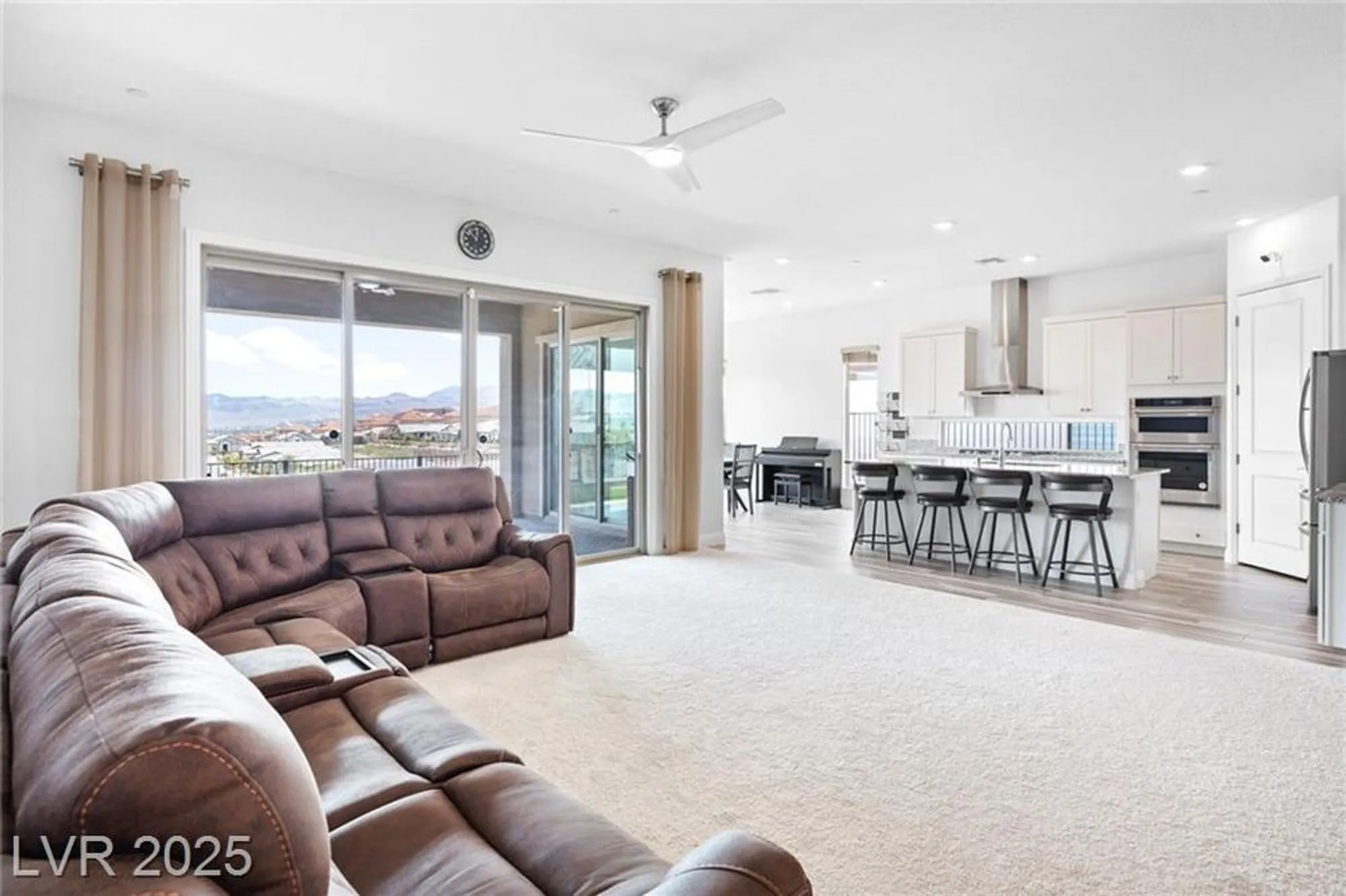 Property Slideshow image 9 of 73 | 80 mirage view dr, Henderson, NV, 89011