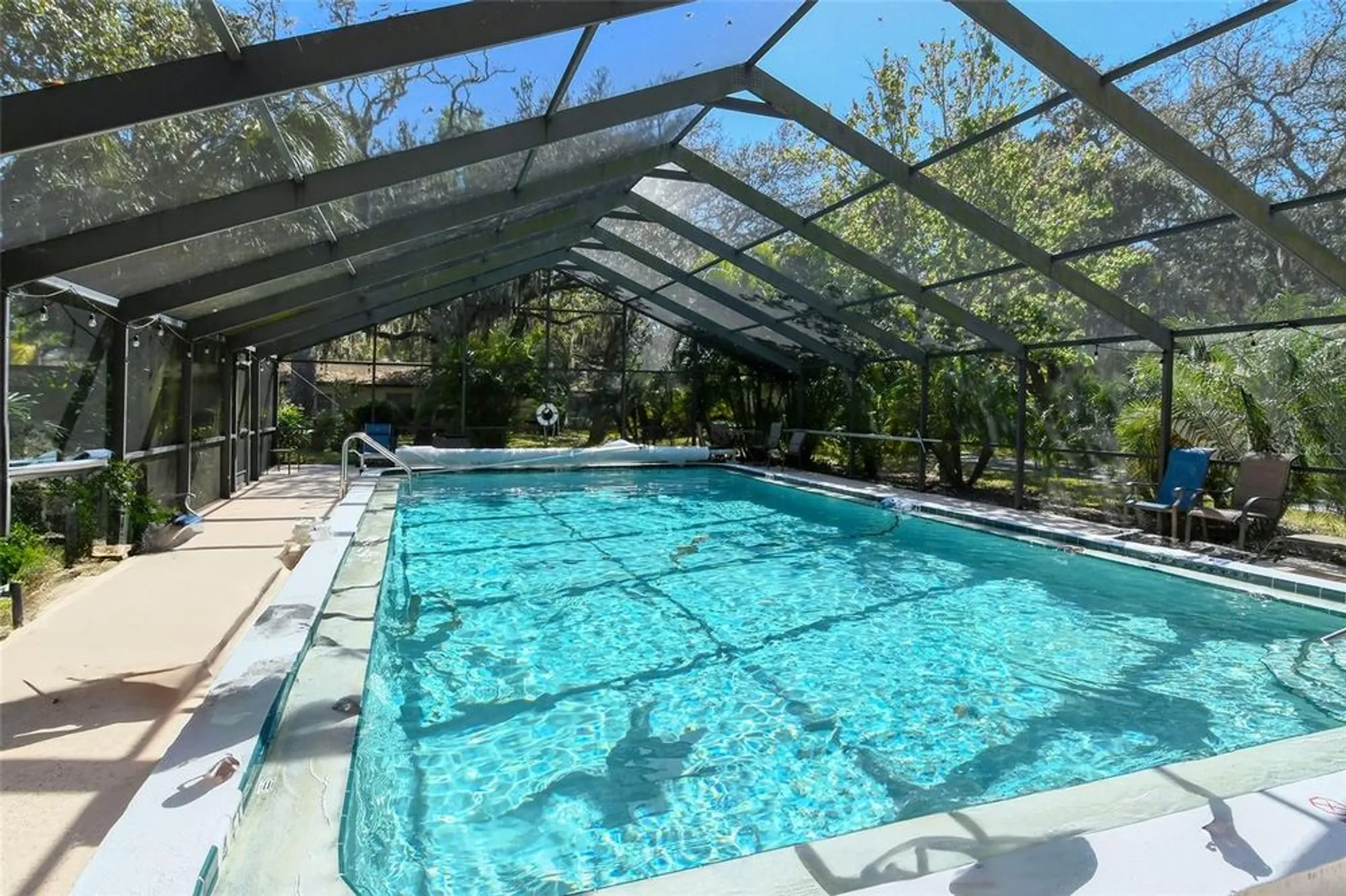 Property Slideshow image 36 of 37 | 6947 woodwind dr 77, Sarasota, FL, 34231