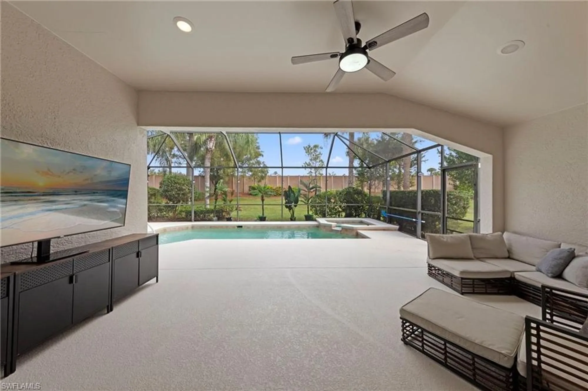 Property Slideshow image 32 of 48 | 10037 colonial country club blvd, Fort Myers, FL, 33913