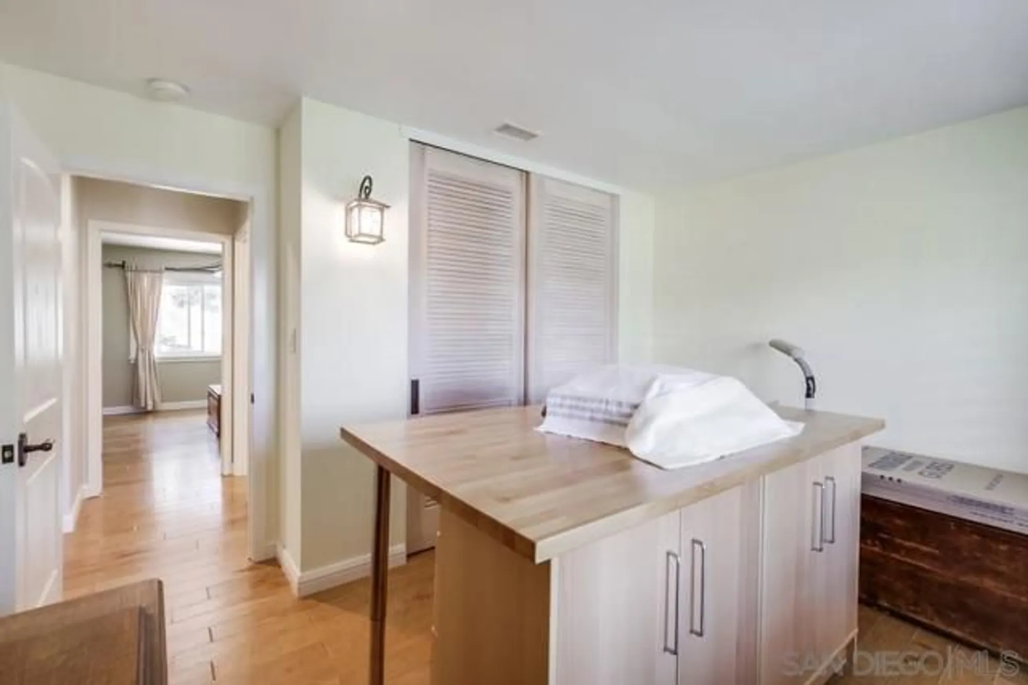 Property Slideshow image 23 of 44 | 1454 la plaza dr, San Marcos, CA, 92078