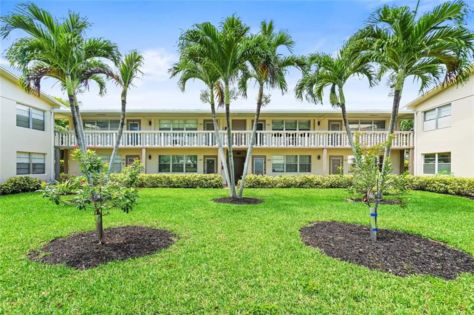 Property Slideshow image 1 of 20 | 489 tilford w # 489, Deerfield Beach, FL, 33442