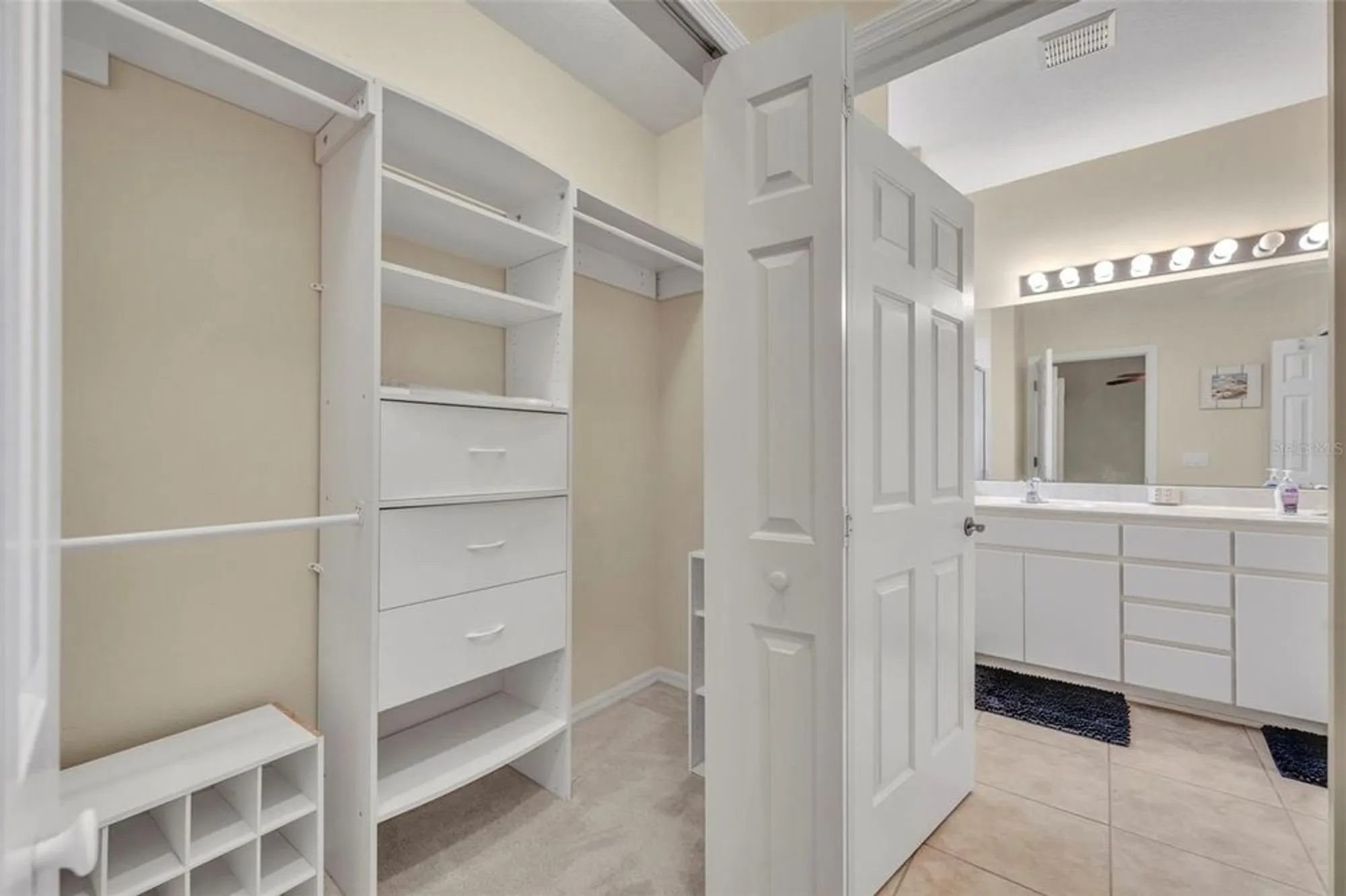 Property Slideshow image 28 of 52 | 5837 bounty cir, Tavares, FL, 32778