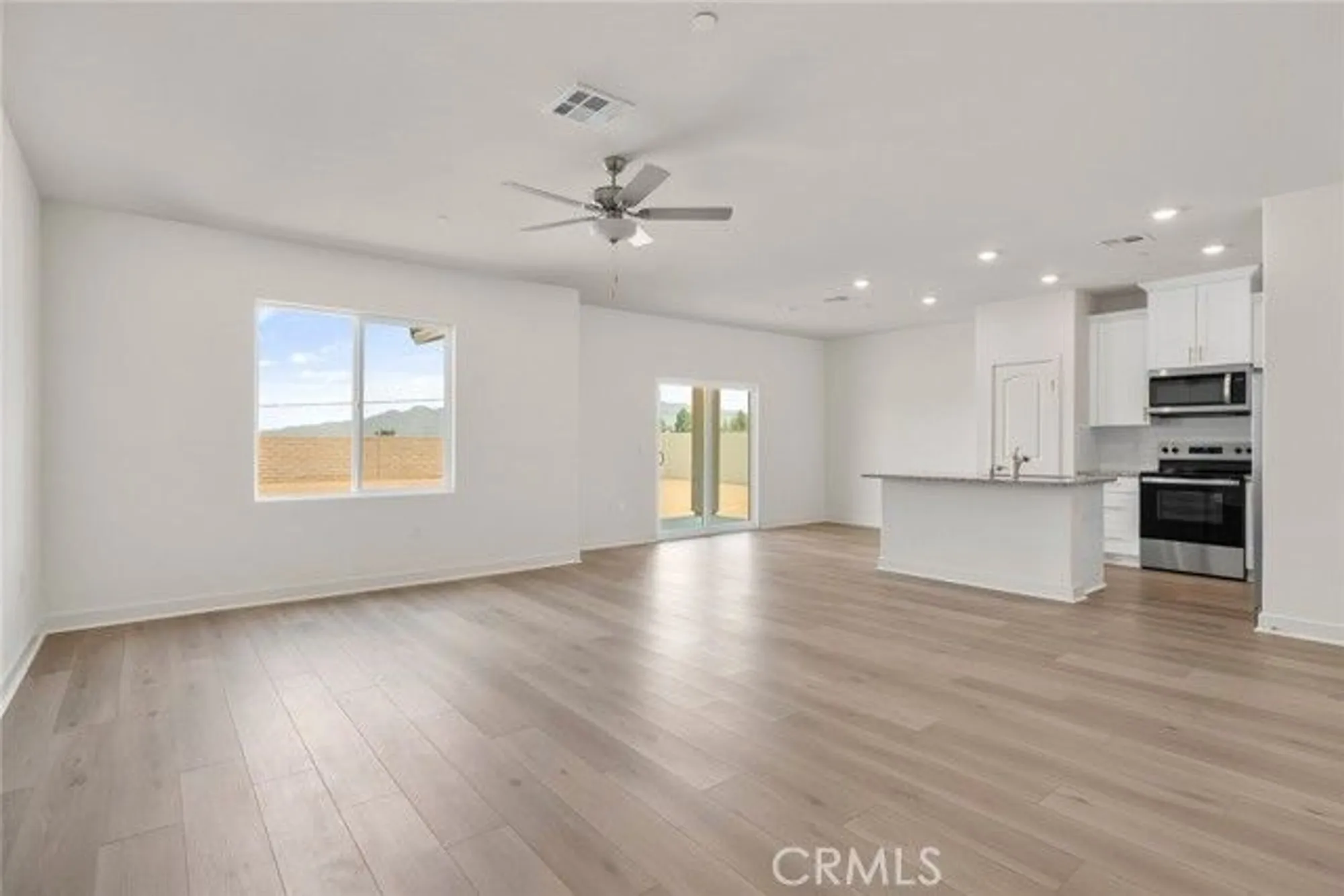 Property Slideshow image 3 of 8 | 14755 indigo rd, Apple Valley, CA, 92307