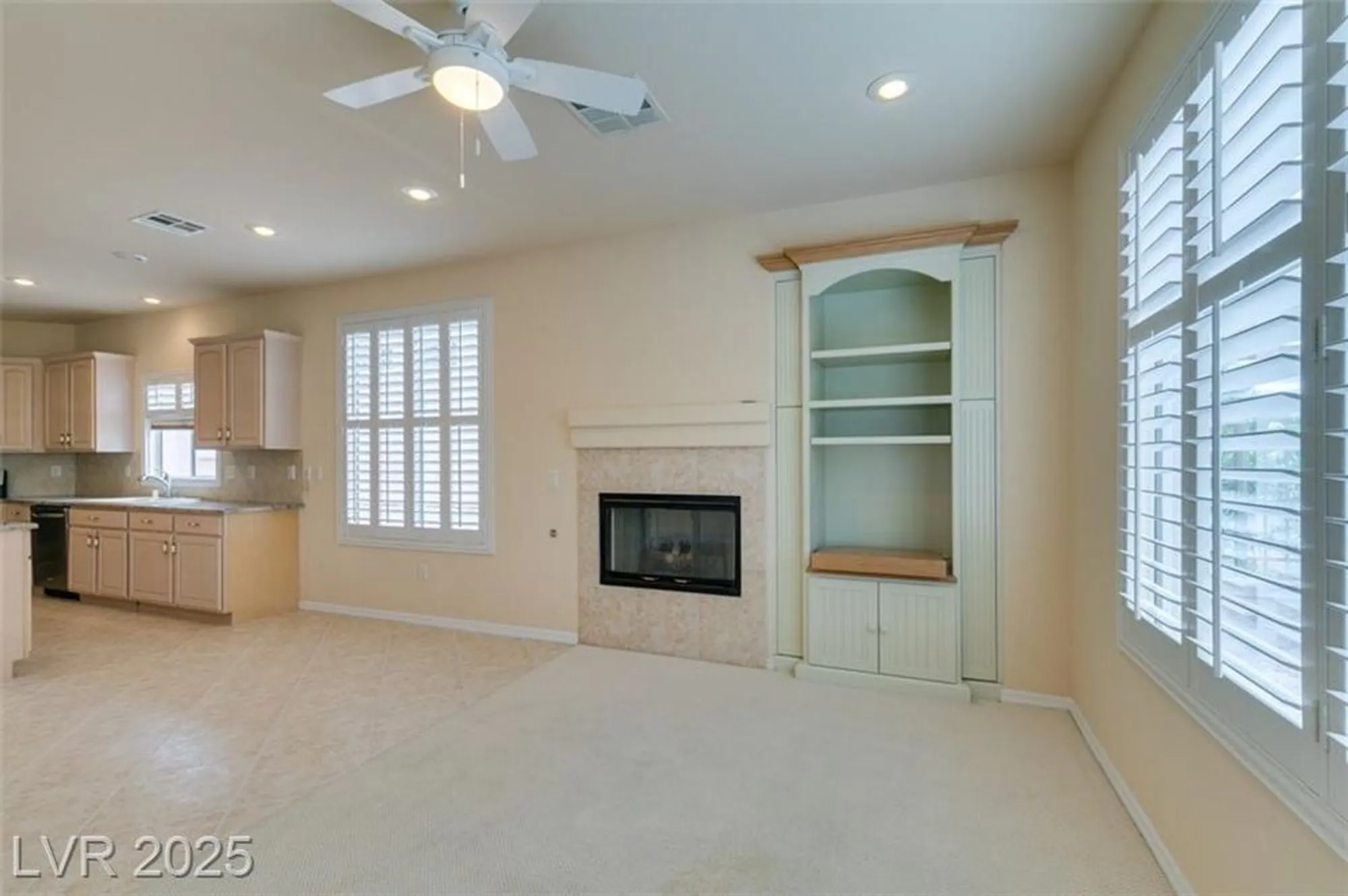 Property Slideshow image 28 of 70 | 10606 mandarino ave, Las Vegas, NV, 89135