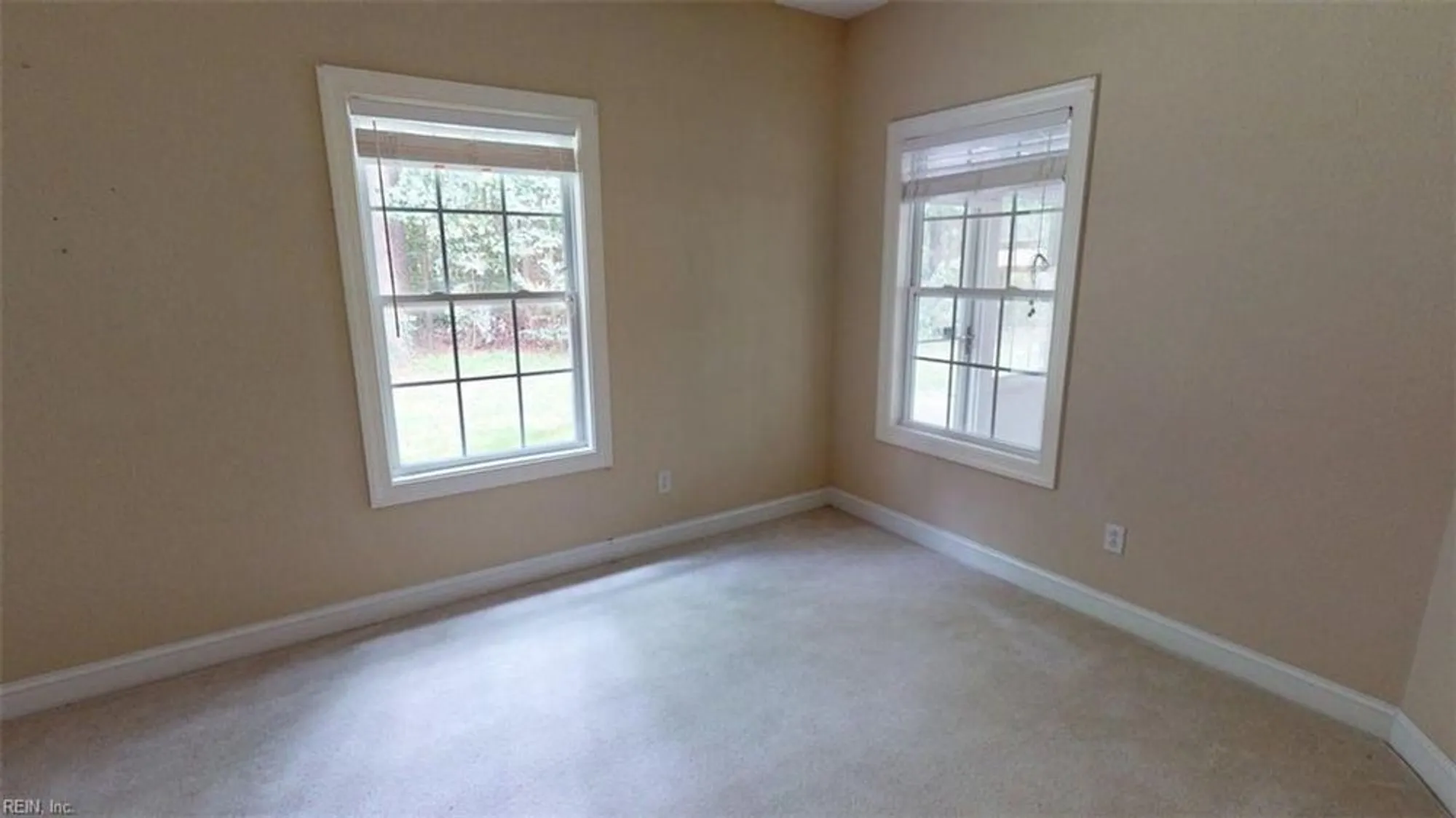 Property Slideshow image 15 of 50 | 1441 carrolton way # 165, Chesapeake, VA, 23320