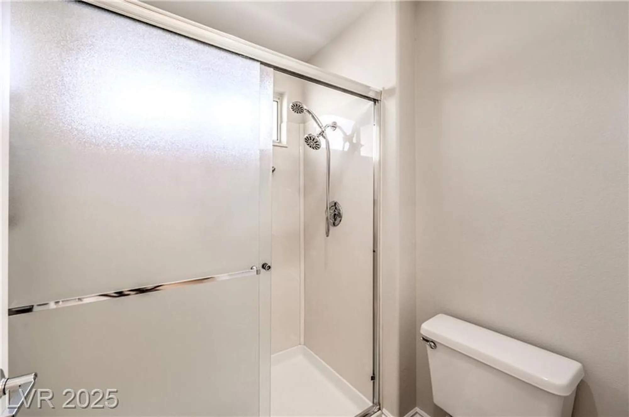 Property Slideshow image 21 of 57 | 10004 heyfield dr, Las Vegas, NV, 89134