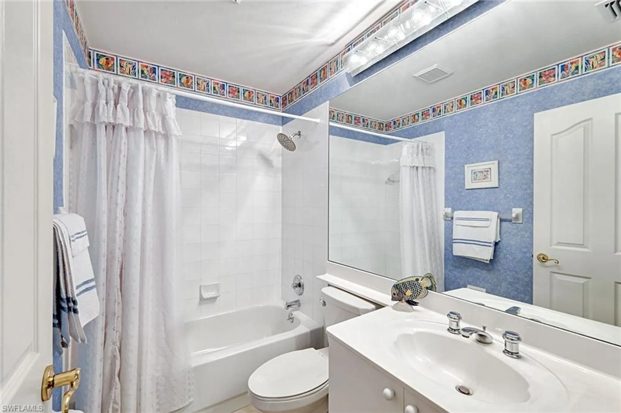 Property Slideshow image 23 of 34 | 3501 ballybridge cir apt 102, Bonita Springs, FL, 34134