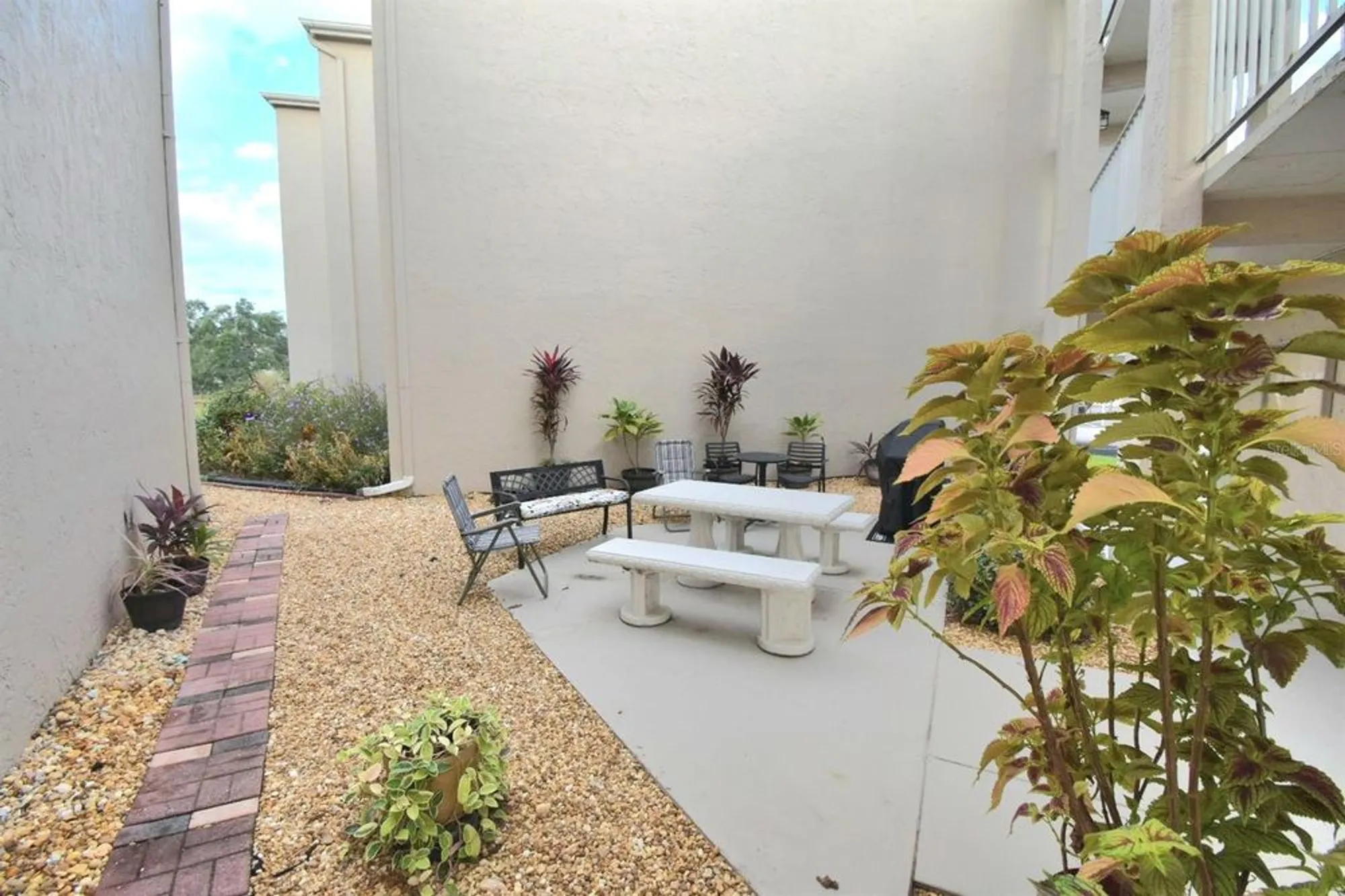 Property Slideshow image 21 of 30 | 948 virginia st apt 107, Dunedin, FL, 34698