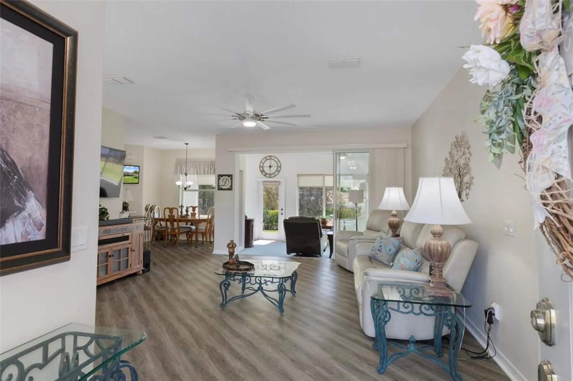 Property Slideshow image 5 of 48 | 374 w cobblestone loop, Hernando, FL, 34442