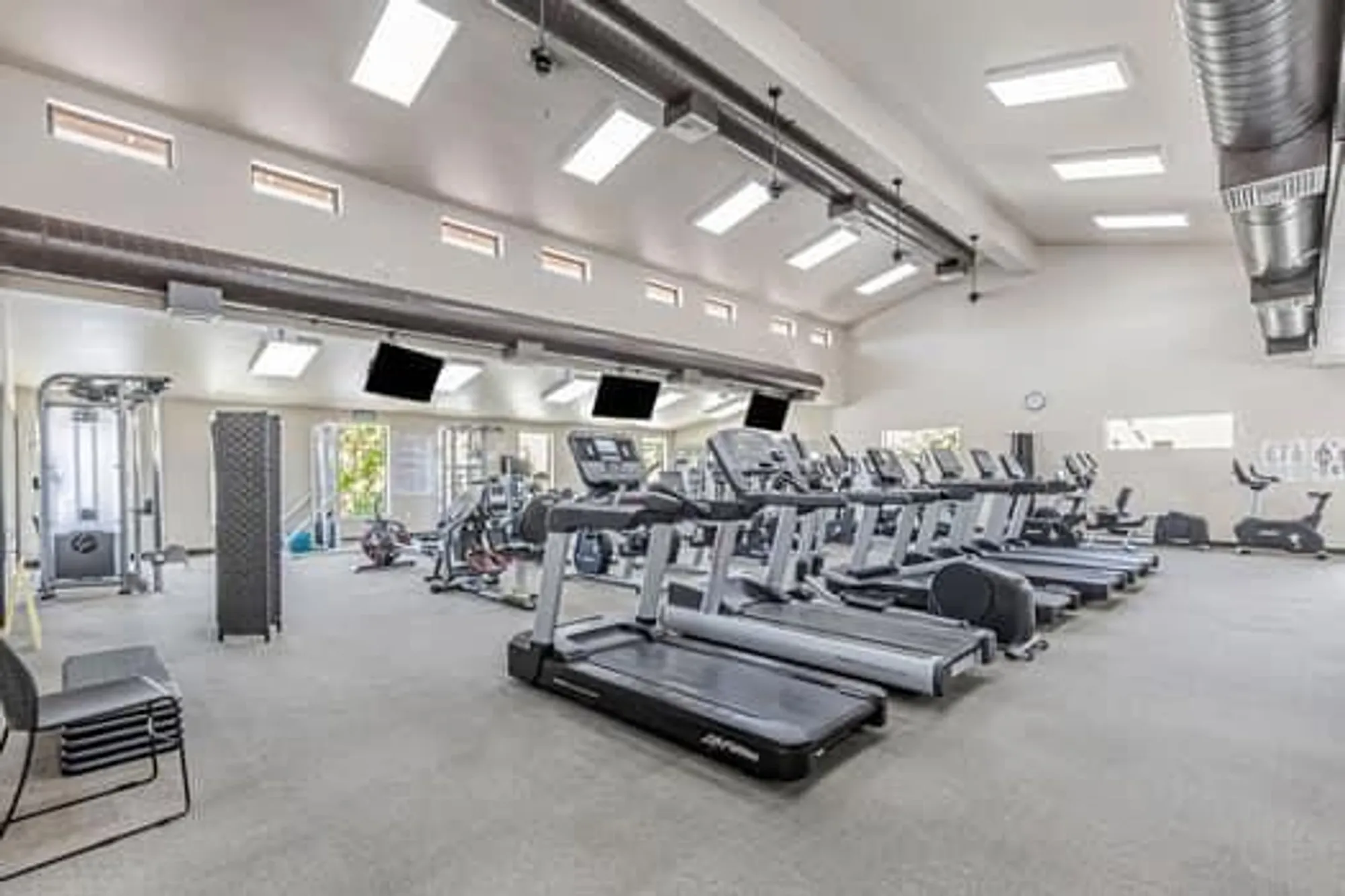 Property Slideshow image 31 of 39 | 8411 chenin blanc ln, San Jose, CA, 95135