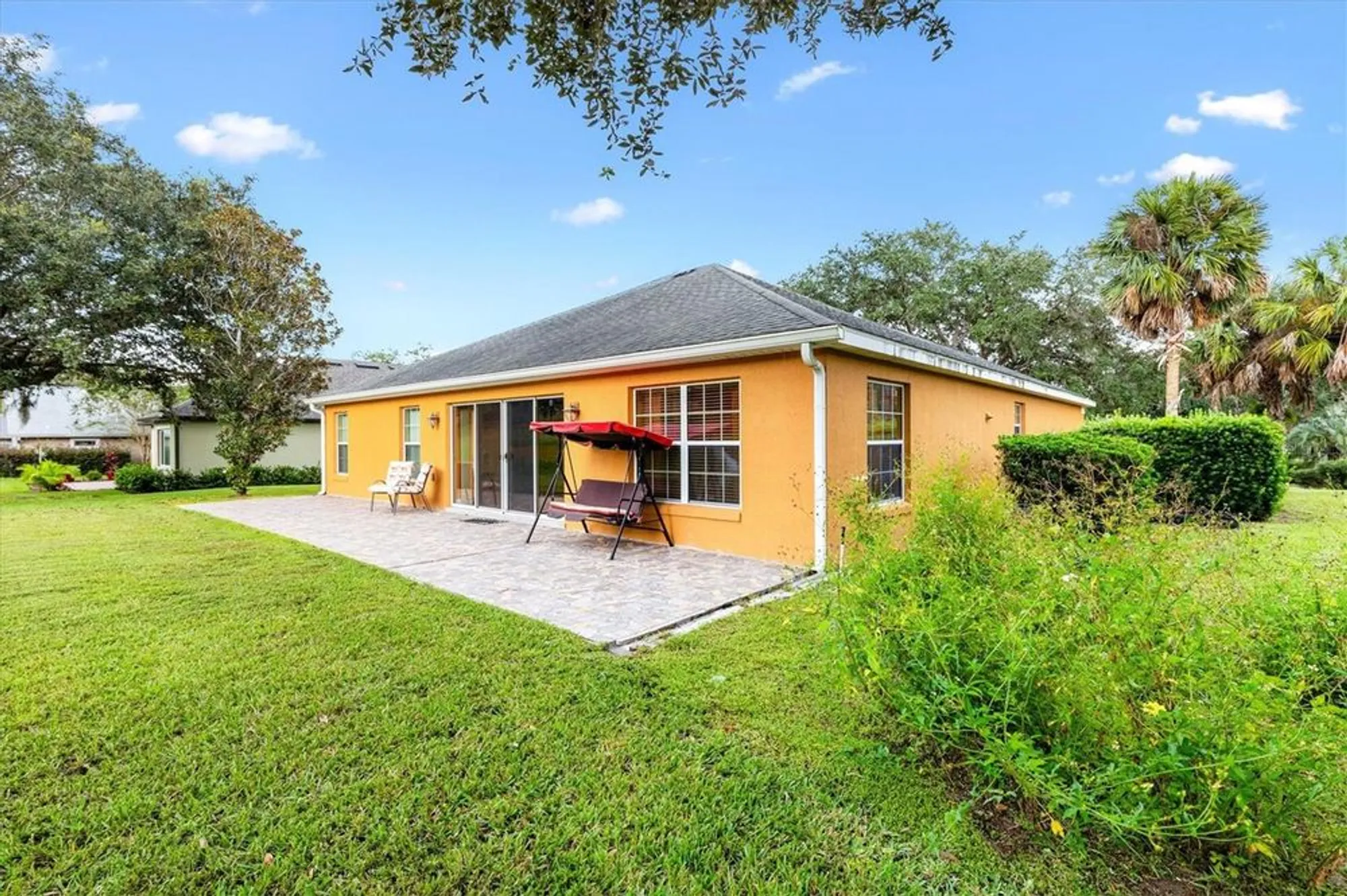Property Slideshow image 27 of 29 | 39911 bayview dr, Lady Lake, FL, 32159