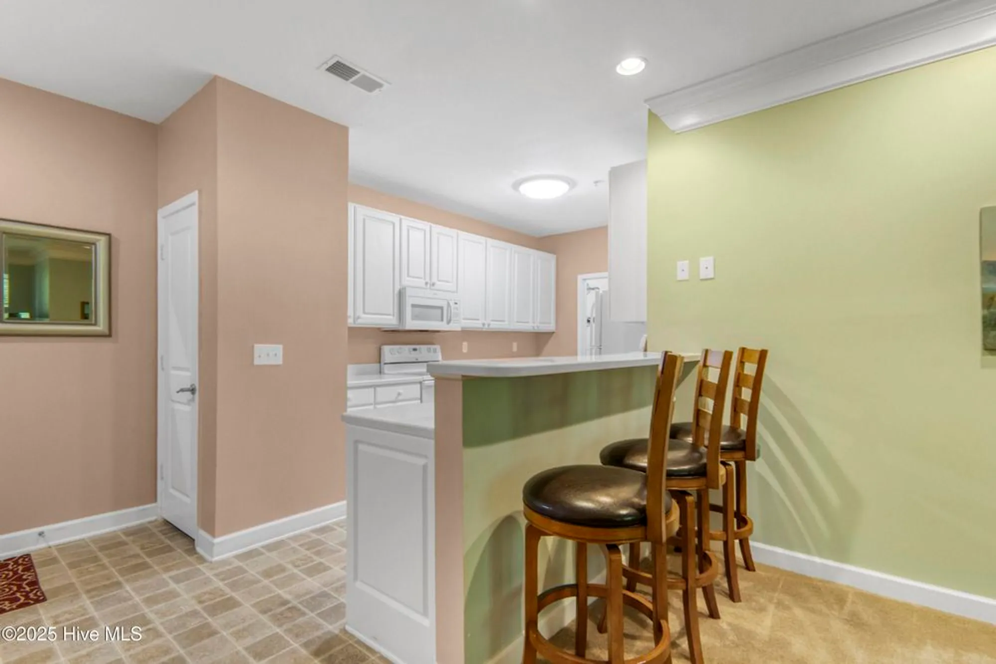 Property Slideshow image 6 of 37 | 395 s crow creek dr 1513, Calabash, NC, 28467