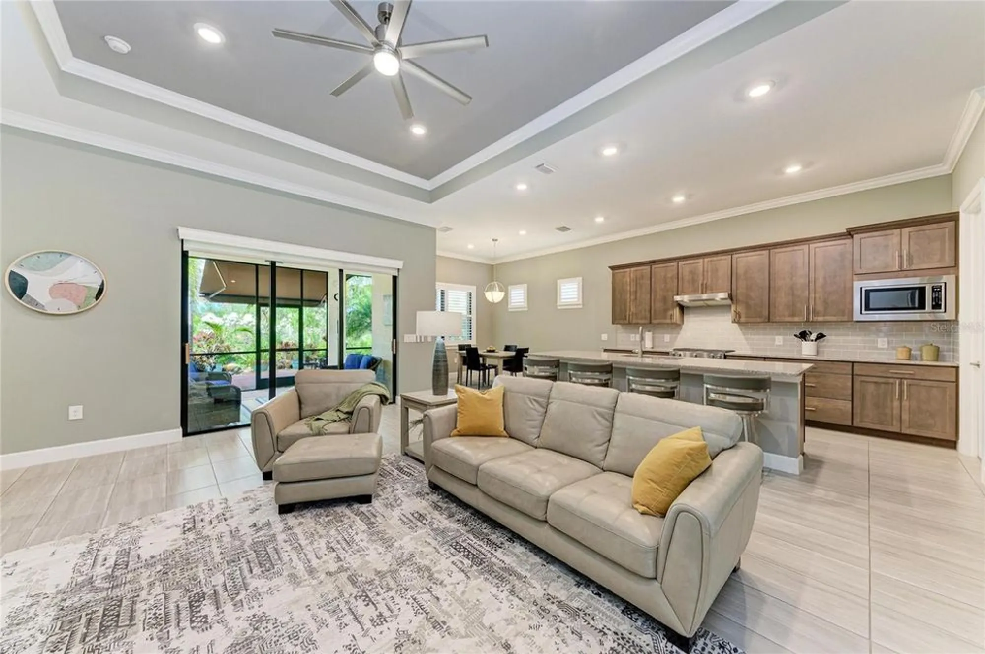 Property Slideshow image 19 of 85 | 17631 colebrook cir, Lakewood Ranch, FL, 34202