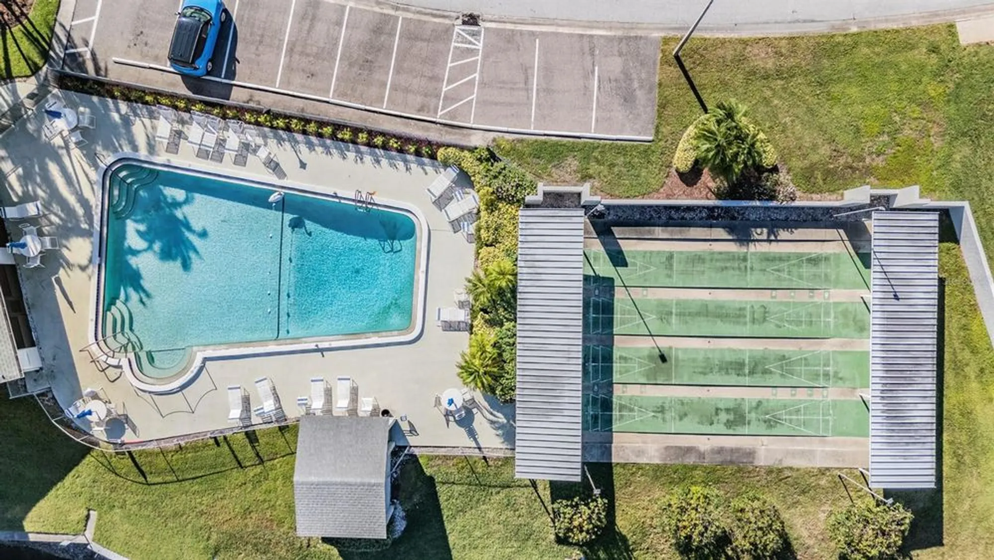 Property Slideshow image 36 of 56 | 2735 sherbrooke ln a, Palm Harbor, FL, 34684