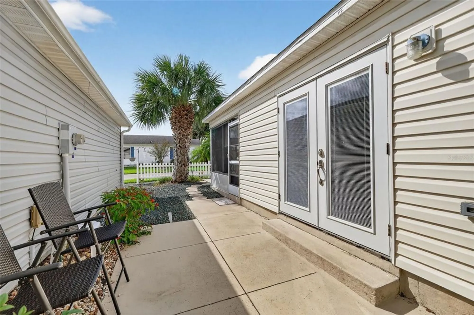 Property Slideshow image 22 of 26 | 2107 escobar ave, The Villages, FL, 32159