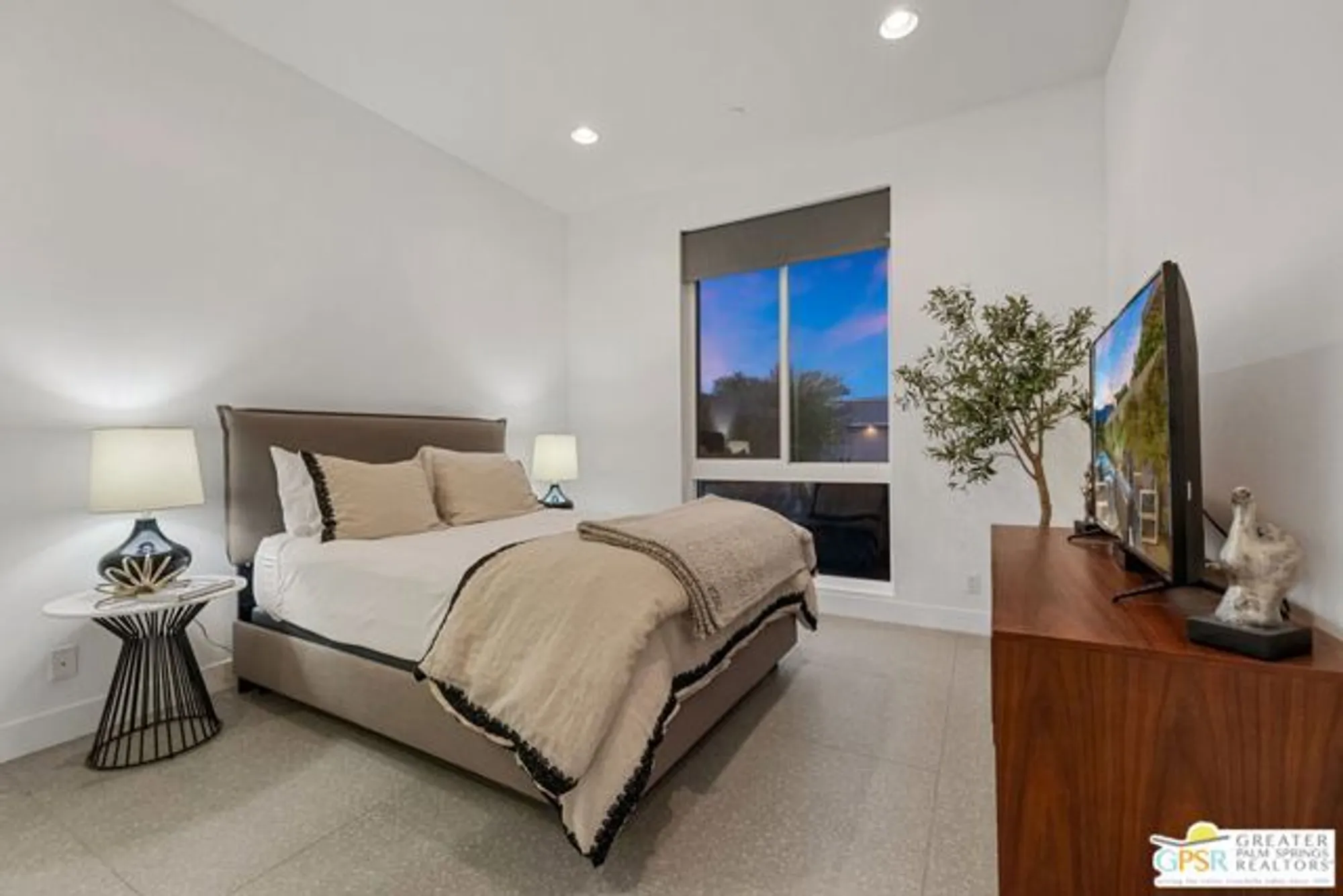 Property Slideshow image 22 of 74 | 4251 amber ln, Palm Springs, CA, 92262
