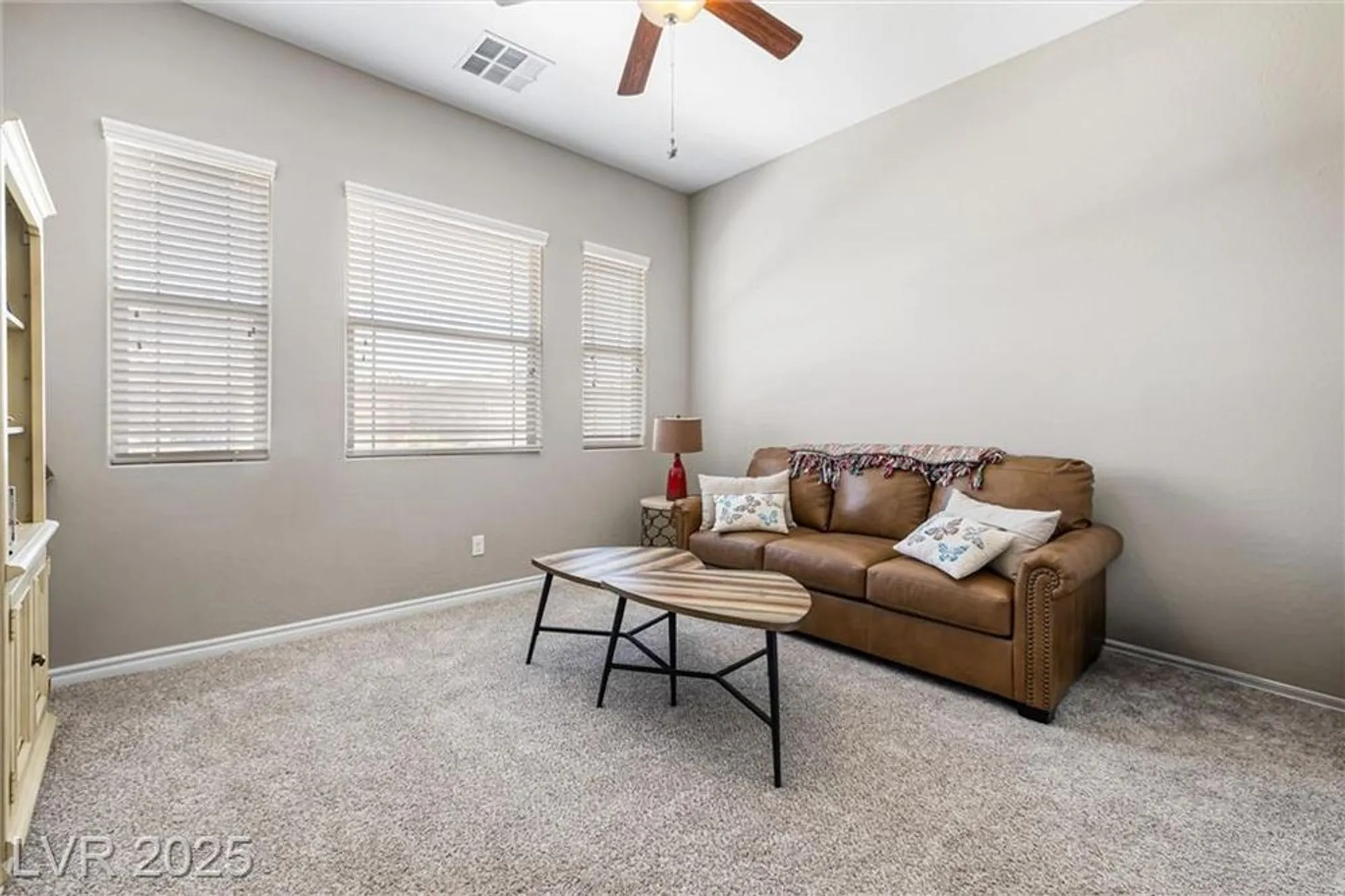 Property Slideshow image 6 of 50 | 417 honeybrush ave, Henderson, NV, 89011